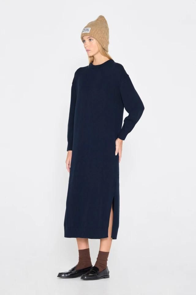 타이니코튼 미니멀 네이비 니트 롱 원피스 AW24-710107 ONE COLOR - 상세 이미지 4
