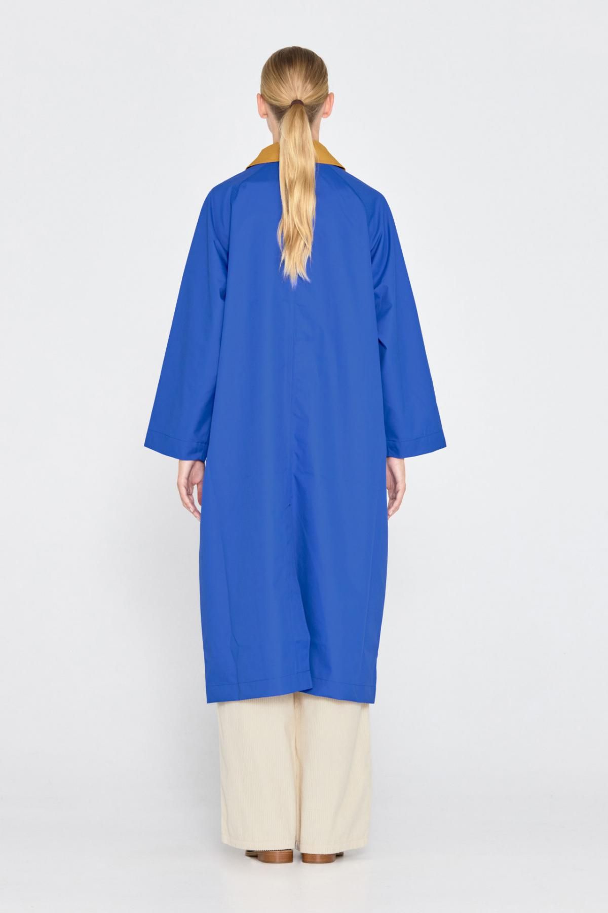 타이니코튼 컬러블록 롱 트렌치코트 AW24-682J29 ULTRAMAR - 상세 이미지 4