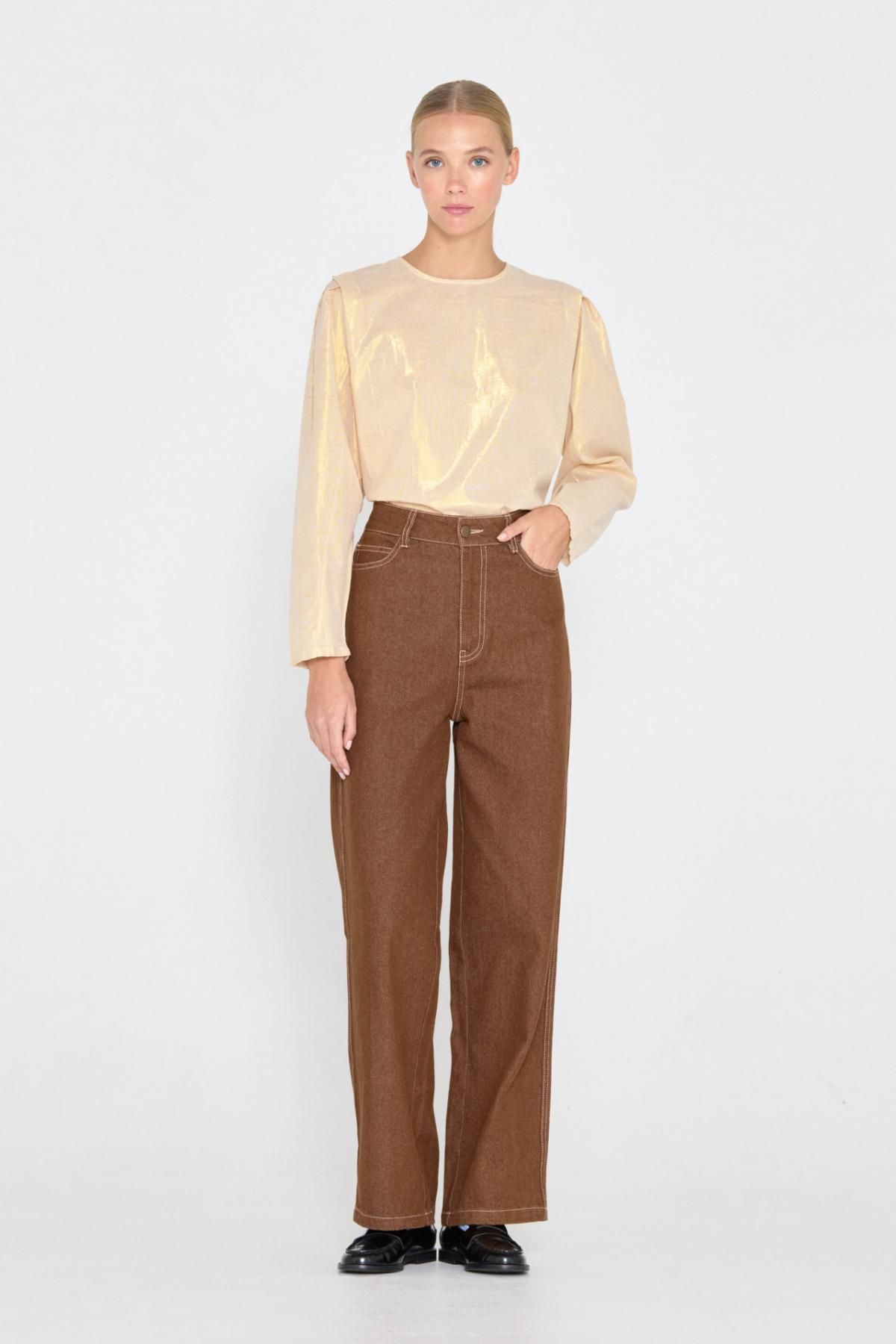 타이니코튼 플리츠 베이직 라운드넥 블라우스 AW24-602P66 ONE COLOR - 상세 이미지 4