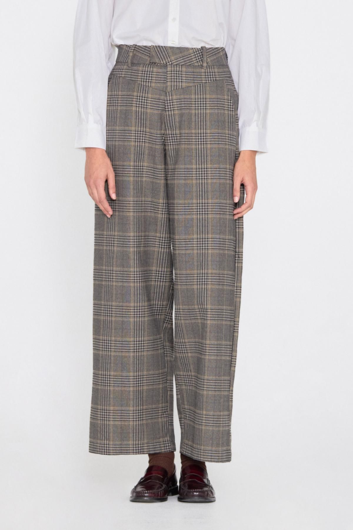 타이니코튼 체크 와이드 슬랙스 팬츠 AW24-641P67 ONE COLOR - 메인 이미지