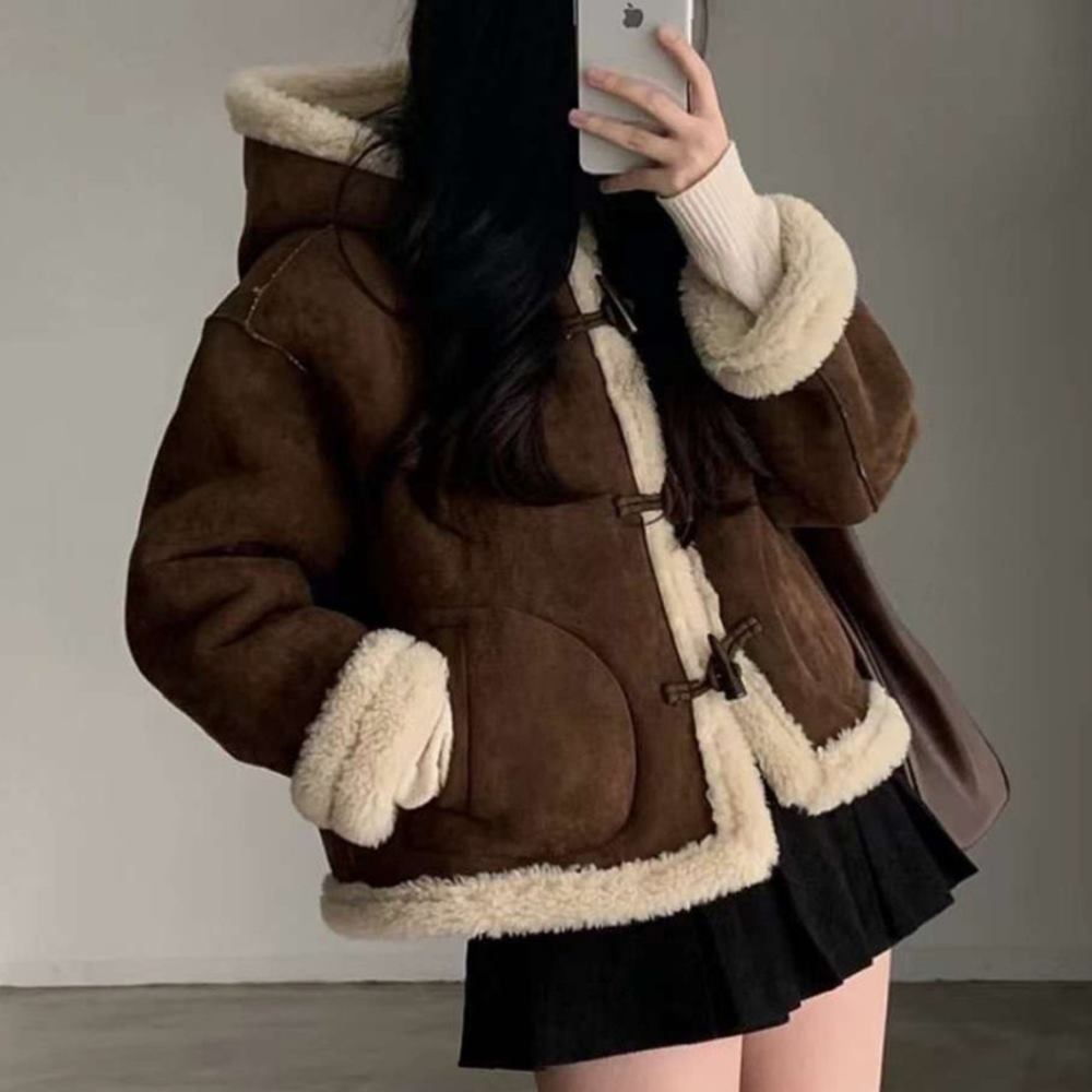 무스탕 후드 양털 뽀글이 스웨이드 코트 퍼 자켓 떡볶이단추 - 상세 이미지 2