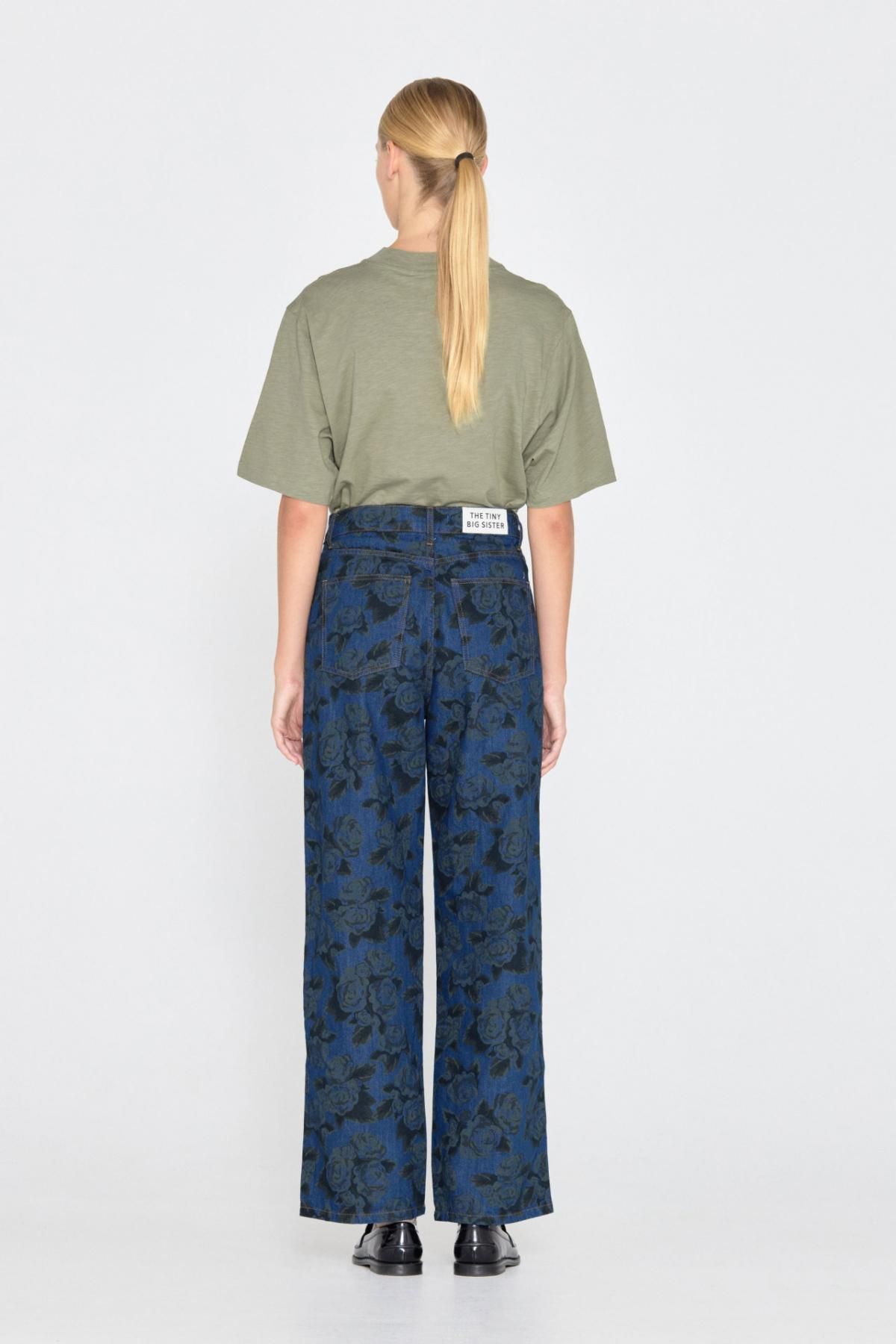 타이니코튼 미니멀 오버핏 베이직 반팔 티셔츠 AW24-730P70 LIQUEN - 상세 이미지 5