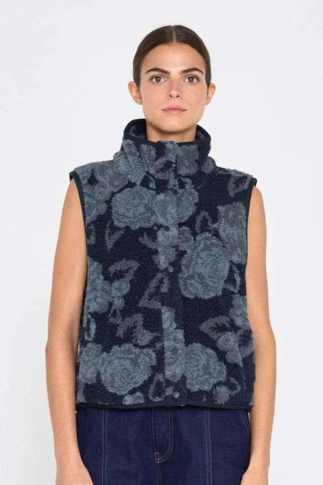 타이니코튼 플라워 패턴 플리스 베스트 AW24-747107 ONE COLOR - 상세 이미지 3
