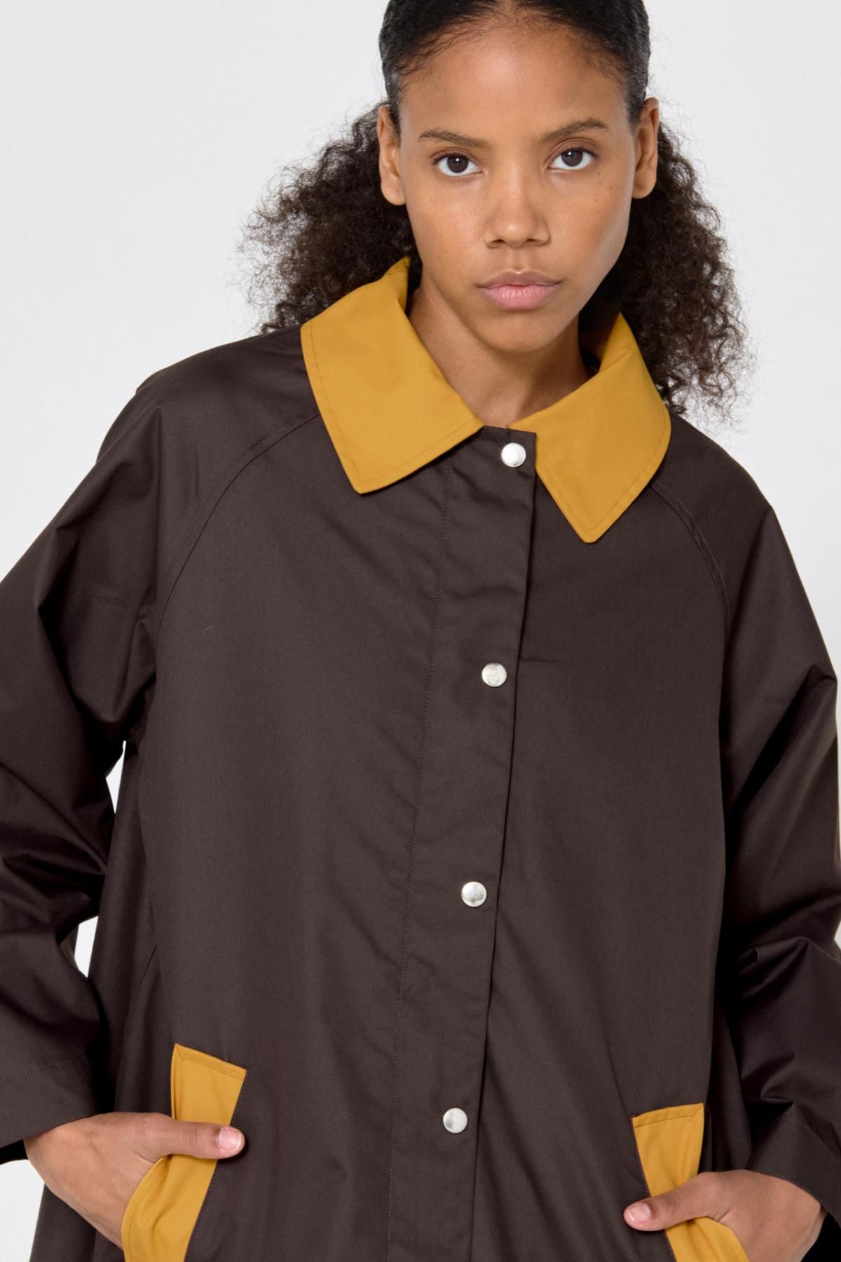 타이니코튼 컬러블록 테크니컬 롱 트렌치코트 AW24-682P04 CARBON - 상세 이미지 5