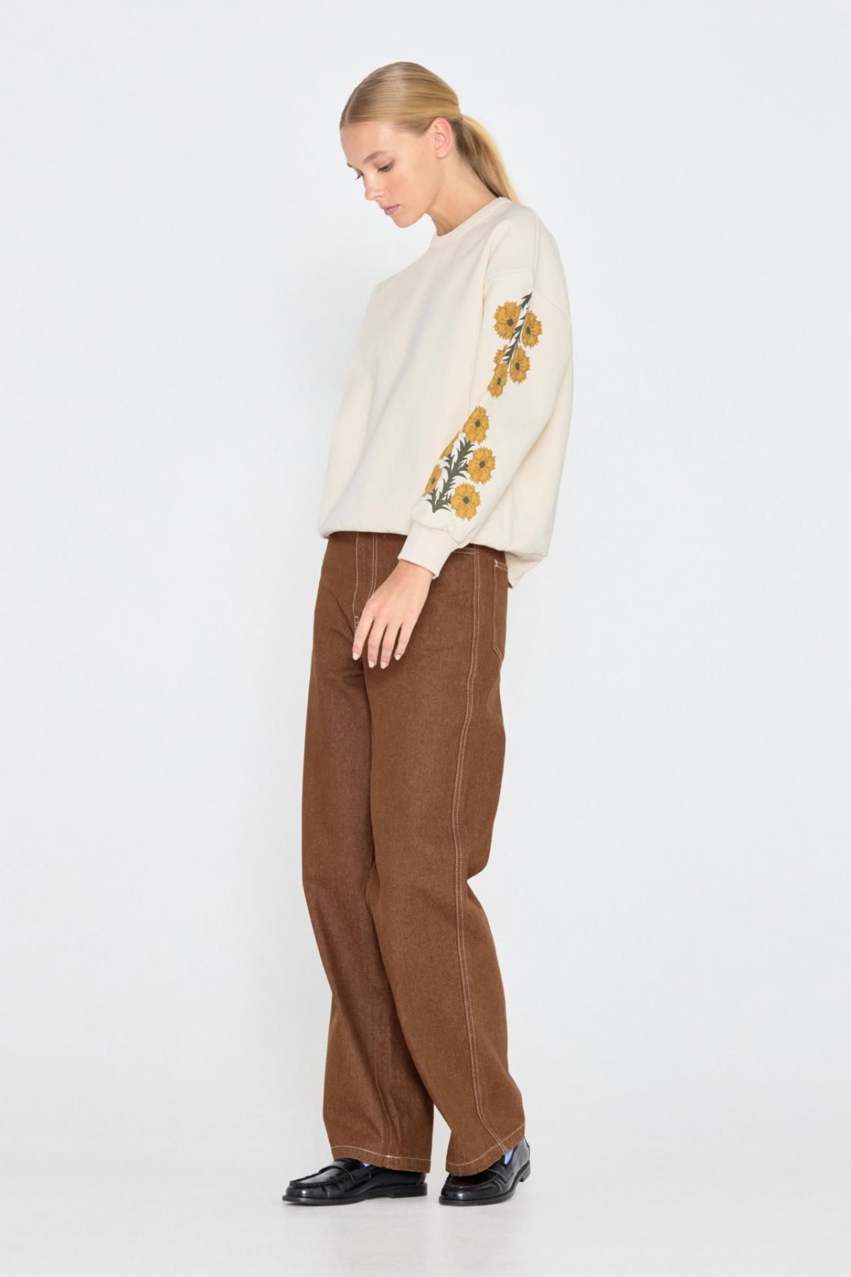 타이니코튼 플라워 자수 아이보리 맨투맨 AW24-742103 ONE COLOR - 상세 이미지 5