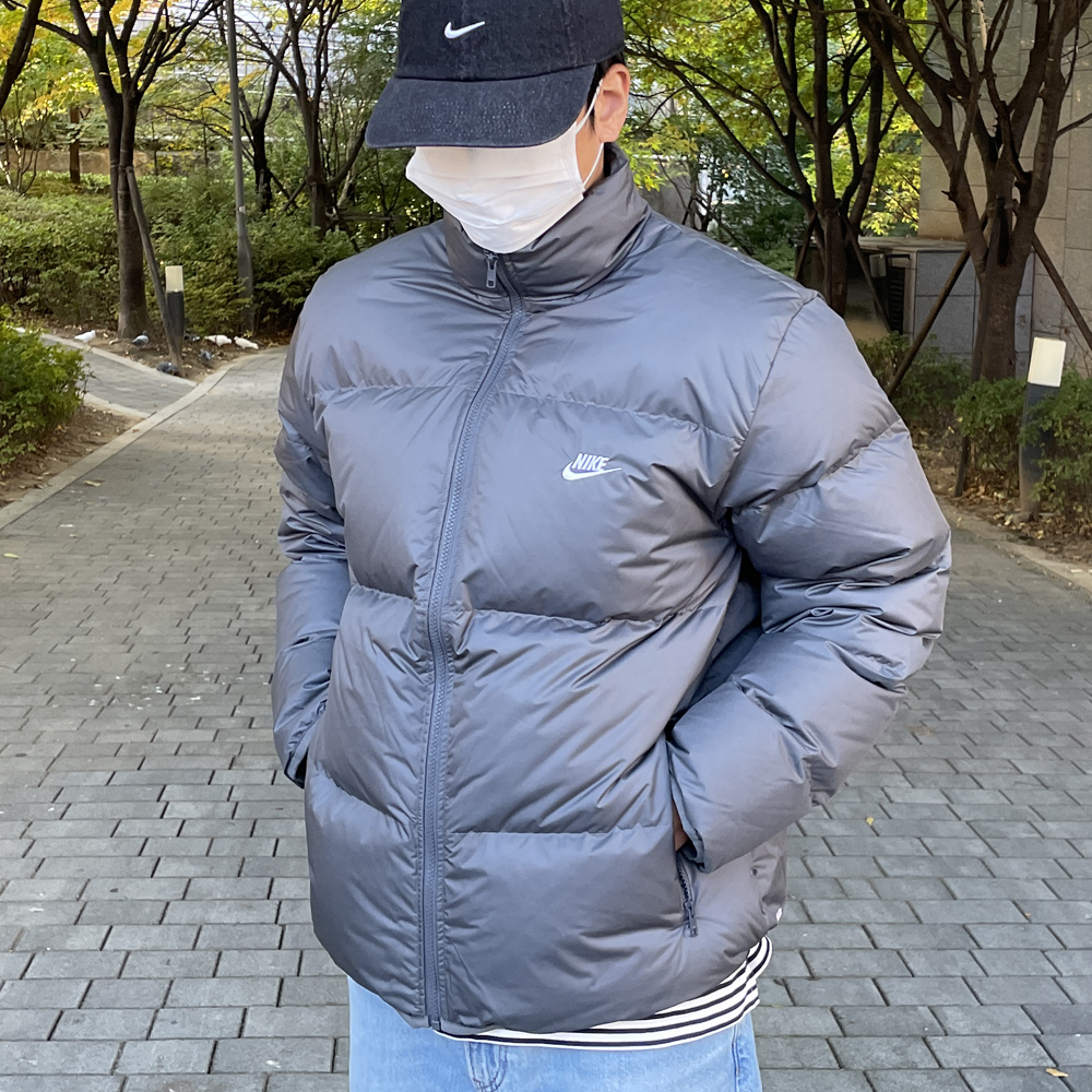 (국내매장판)나이키 패딩 써마핏 스우시 윈드러너 파카