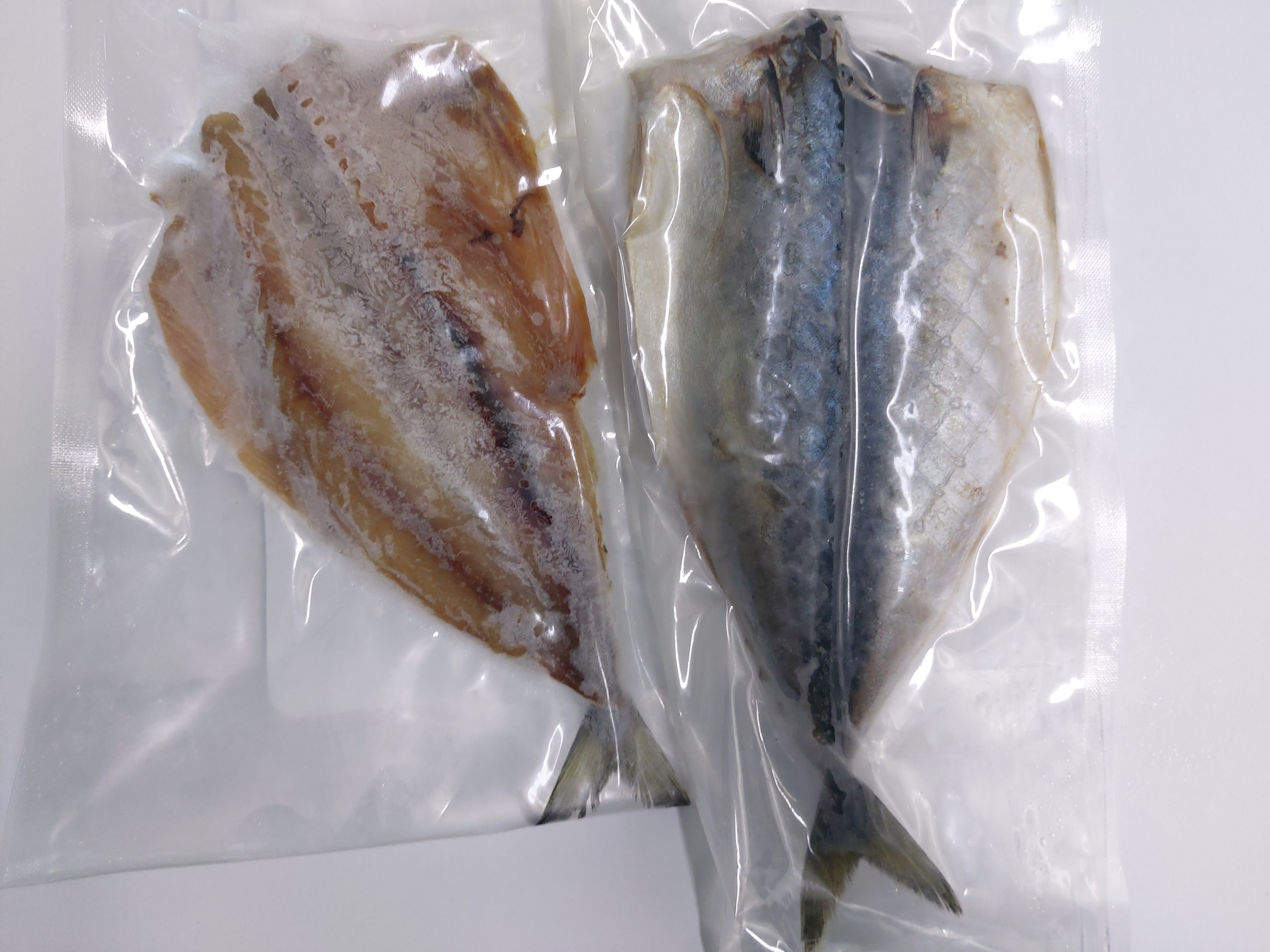 국내산 손질 반건조 자반 생선 2종 고등어 백조기 2미 진공포장 - 상세 이미지 3