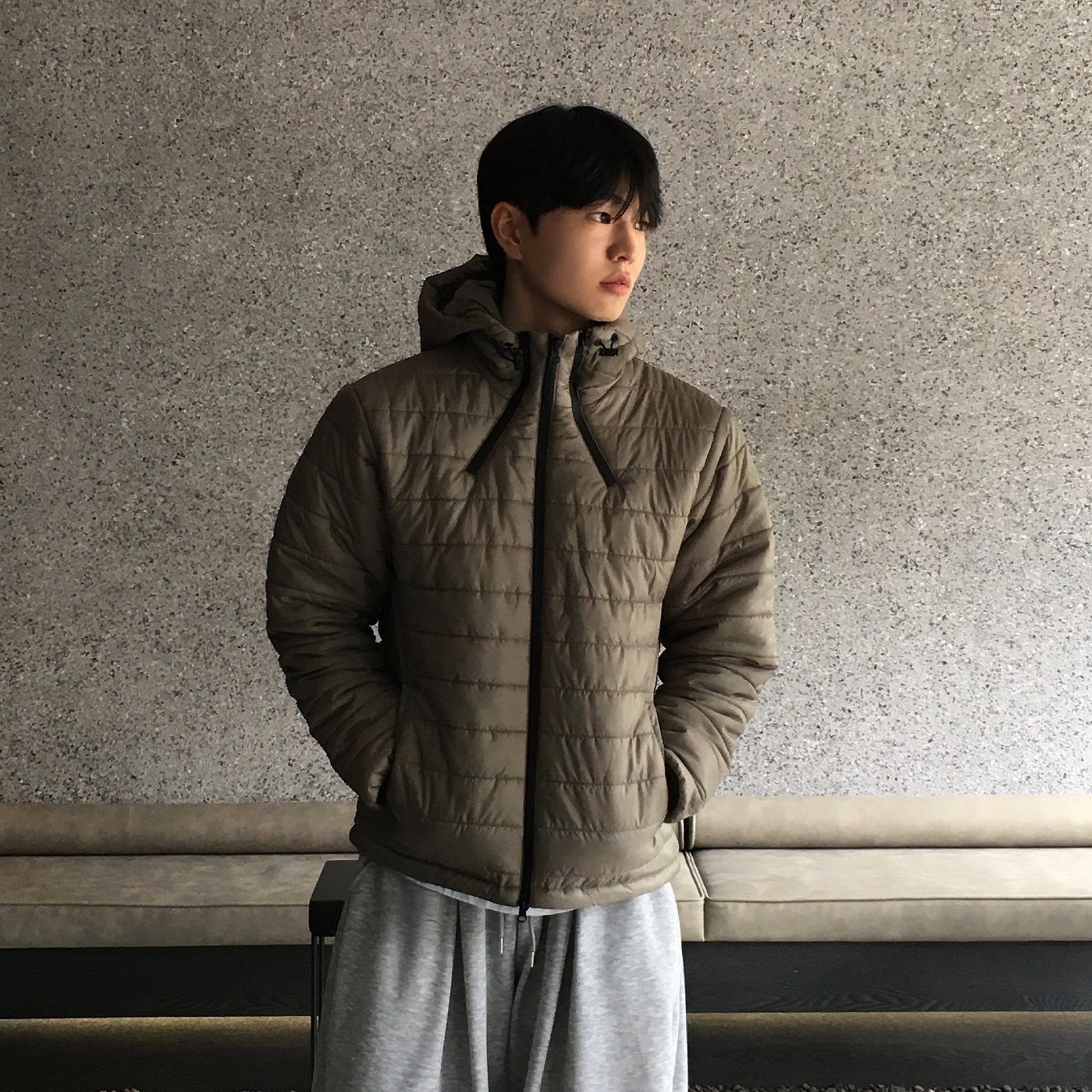 남자오리털패딩 남성경량다운 남성퀄팅패딩 - 상품 이미지