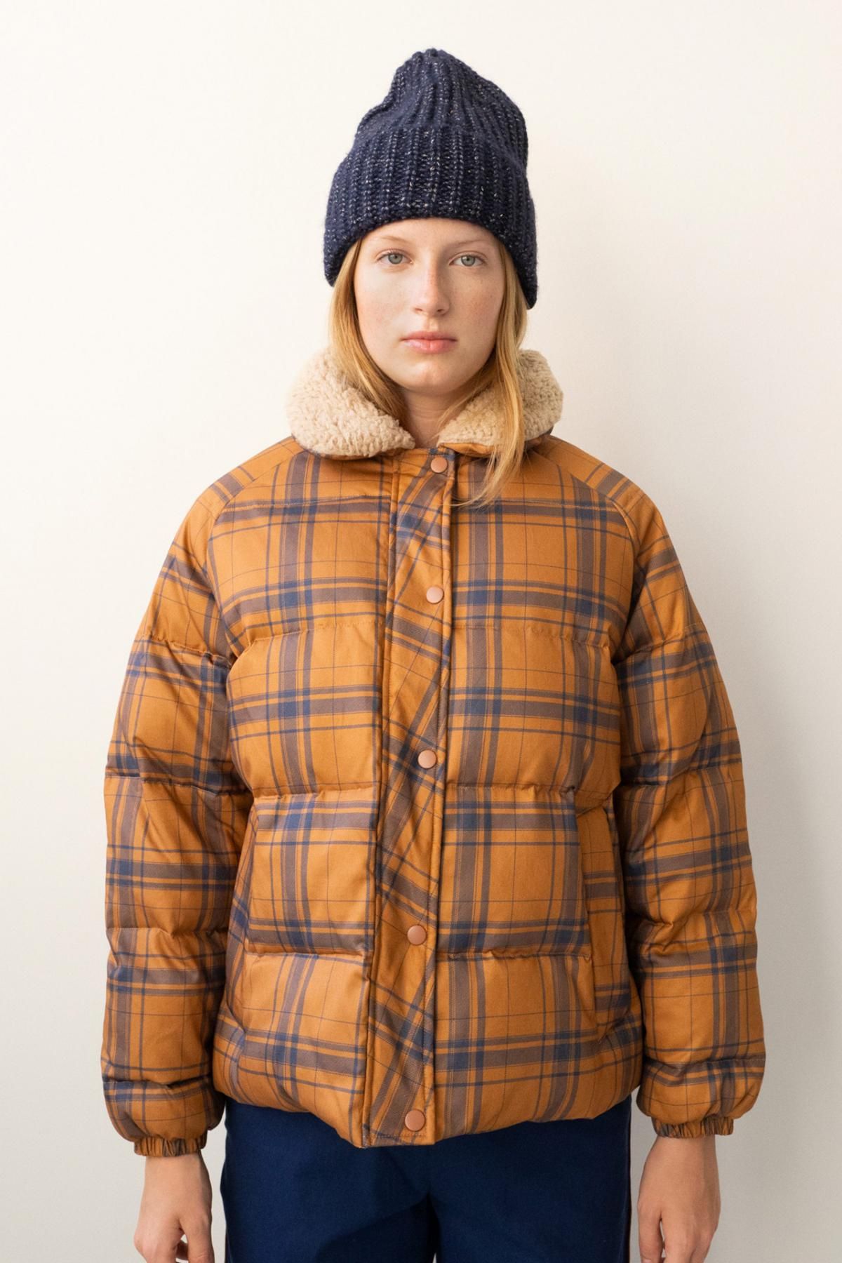 타이니코튼 체크 패턴 퍼 카라 숏 패딩 재킷 AW23-729M06 ONE COLOR - 상세 이미지 5