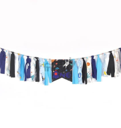 [트렌디프레소협력사]데이슬롯 리본 가랜드 우주형 파티장식 파티용품 기념일