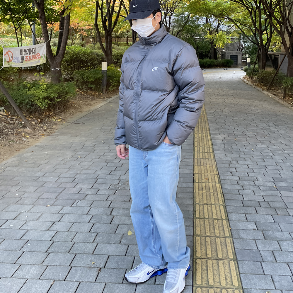 (국내매장판)나이키 패딩 써마핏 스우시 윈드러너 파카