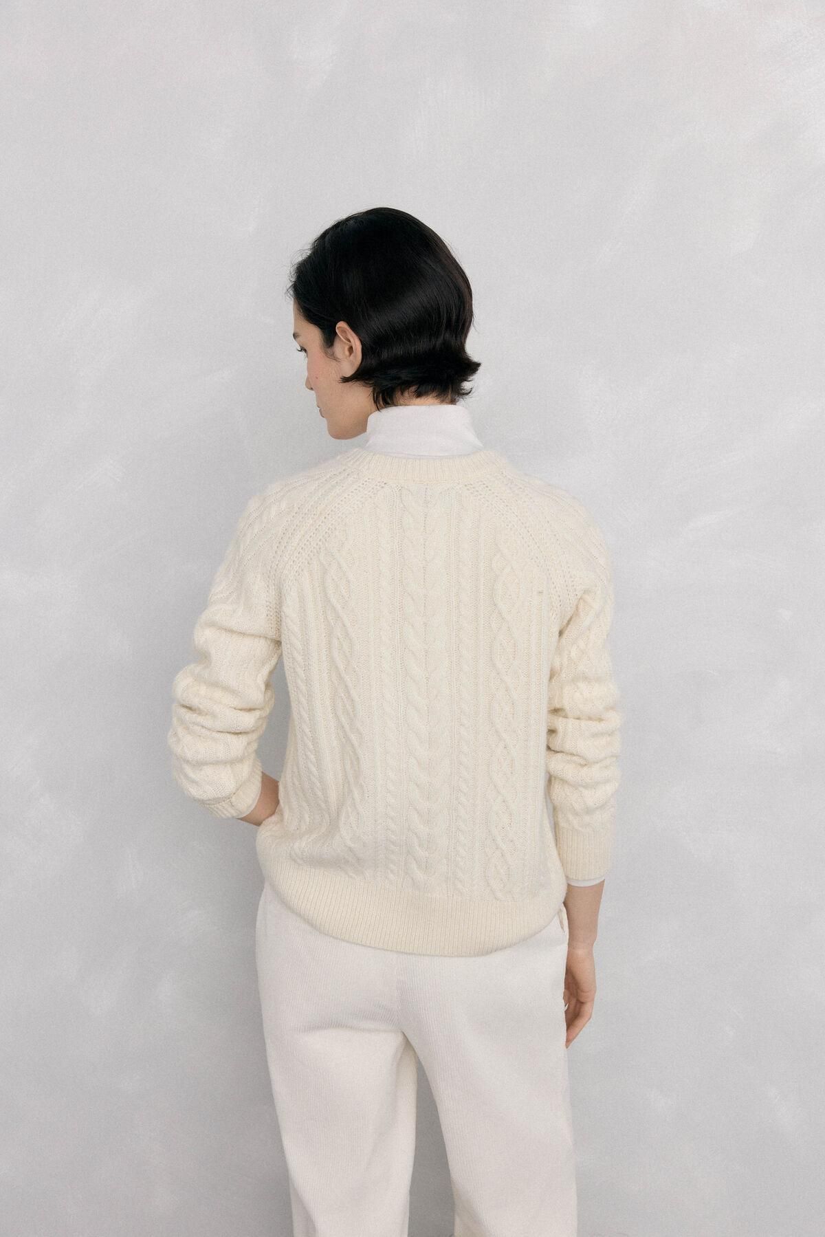 페드로 델 이에로 라운드넥 케이블 니트 스웨터 아이보리 3512945 BEIGE - 상세 이미지 5
