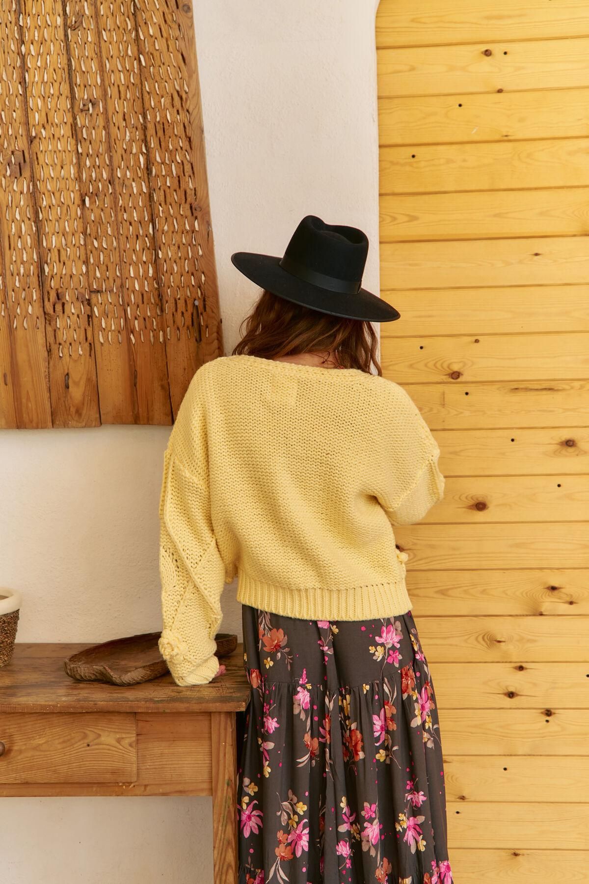 자세 플라워 크로셰 니트 가디건 3762337 AMARILLO - 상세 이미지 3