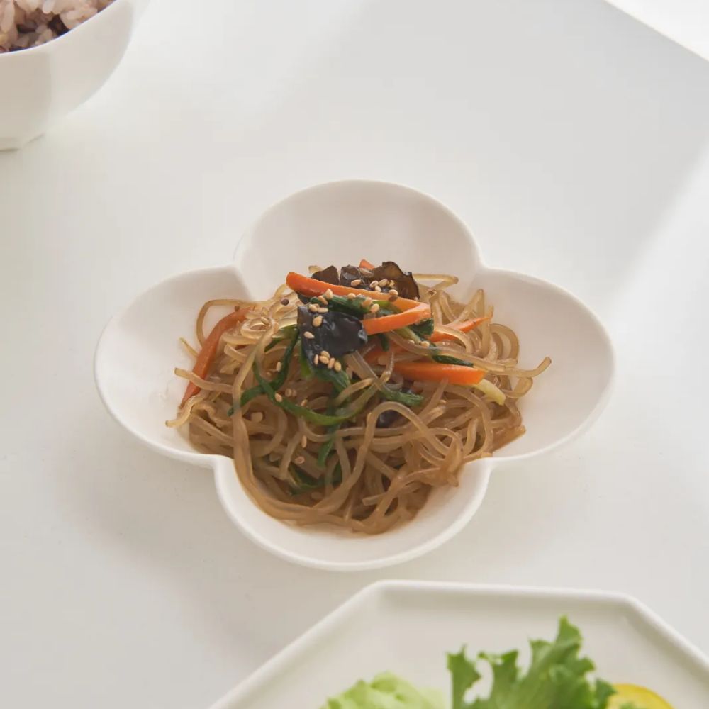 우기세라믹 구름접시 디저트접시 다과접시 반찬접시 도자기식기 백자 도기그릇 - 메인 이미지