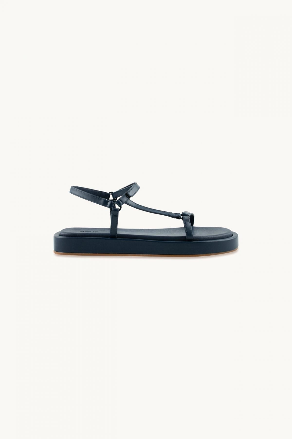 타이니코튼 베이직 스트랩 네이비 샌들 SS23-724-107 ONE COLOR - 메인 이미지