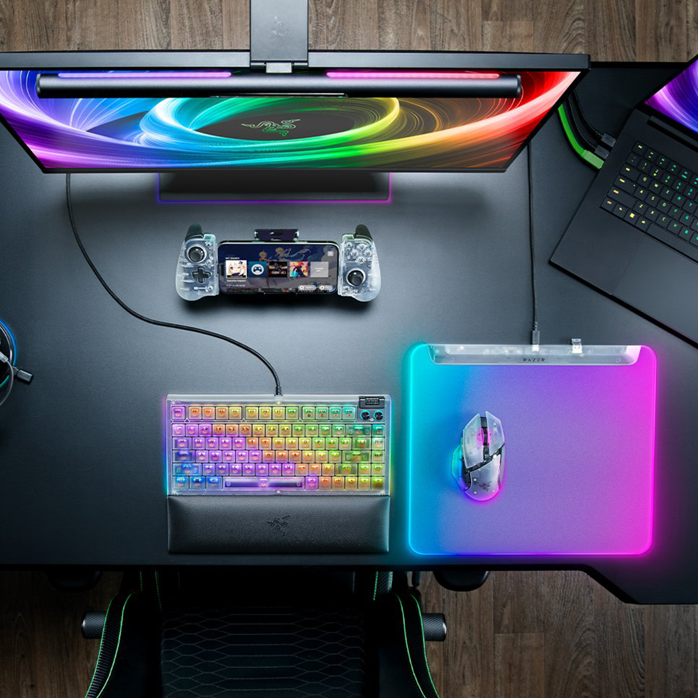[국내정발] 레이저 파이어플라이 V2 PRO 팬텀화이트 RGB 마우스패드 - 상세 이미지 2