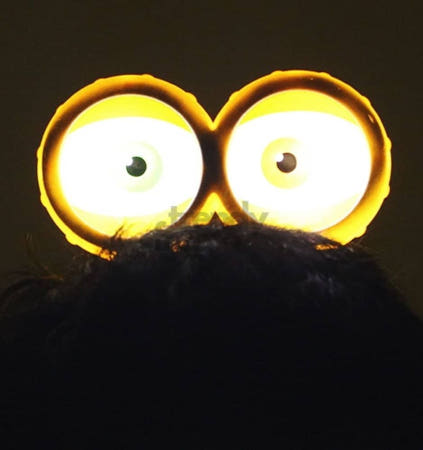 [트렌디프레소협력사]데이슬롯 LED 왕눈알 머리띠 응원 도구 소품