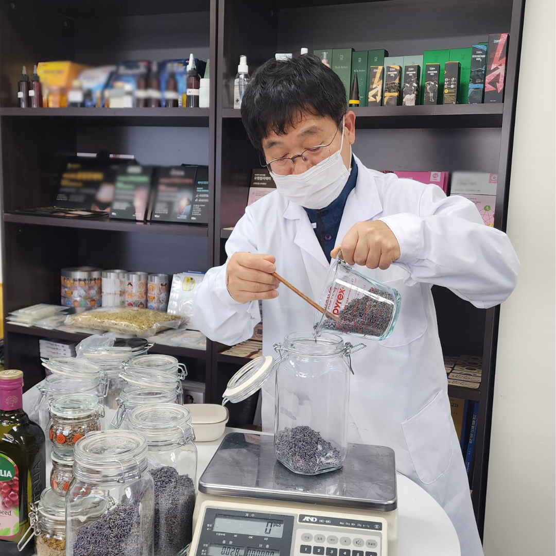 순수 국내산 자연유래 천연성분 [오운완패치]뻐근한 근육관절에 붙이는 파스 원적외선 패치, 중형 100매입, 1개 - 상세 이미지 5