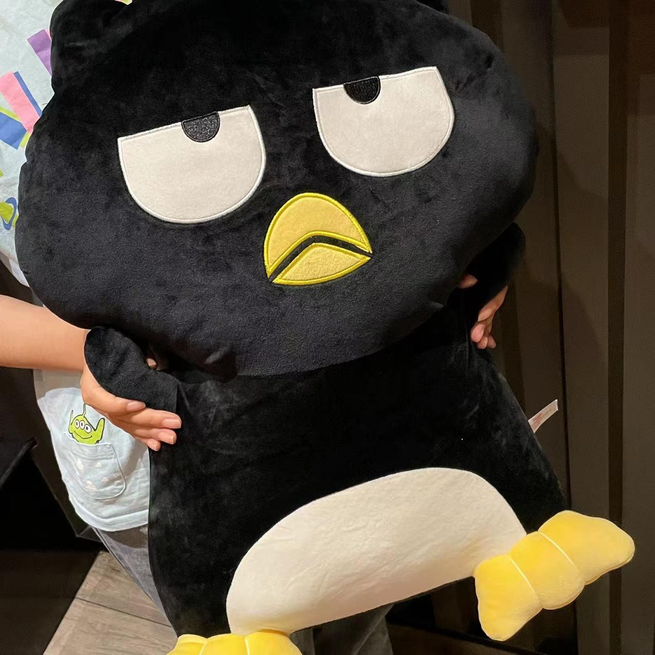 배드바츠마루 쿠션 베개 펭귄 캐릭터 인형 선물용 거실 침대 소파 - 상세 이미지 3