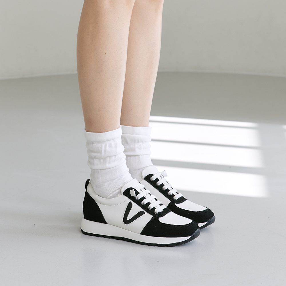 슈리오 통굽운동화 소가죽 V포인트 키높이 여성 스니커즈