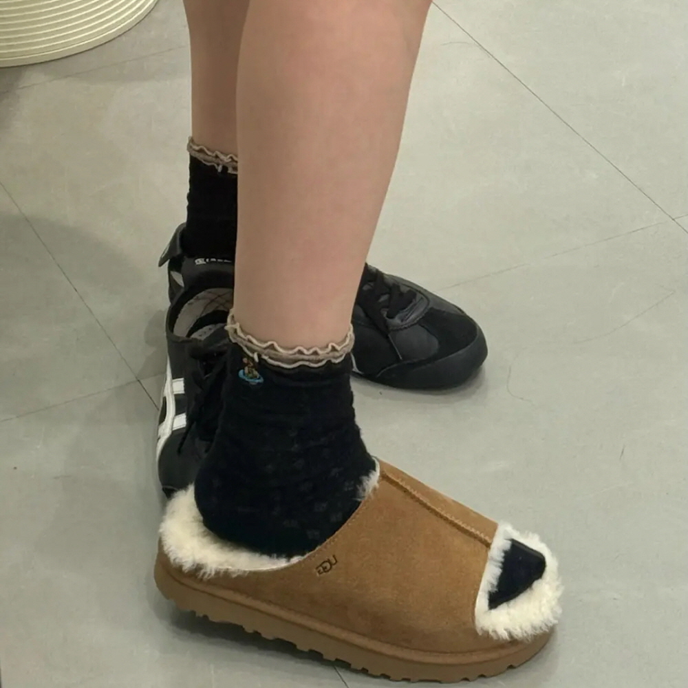 UGG 우먼즈 슬리퍼 그린포트 슬라이드 체스넛 1167610-CHE - 상품 이미지