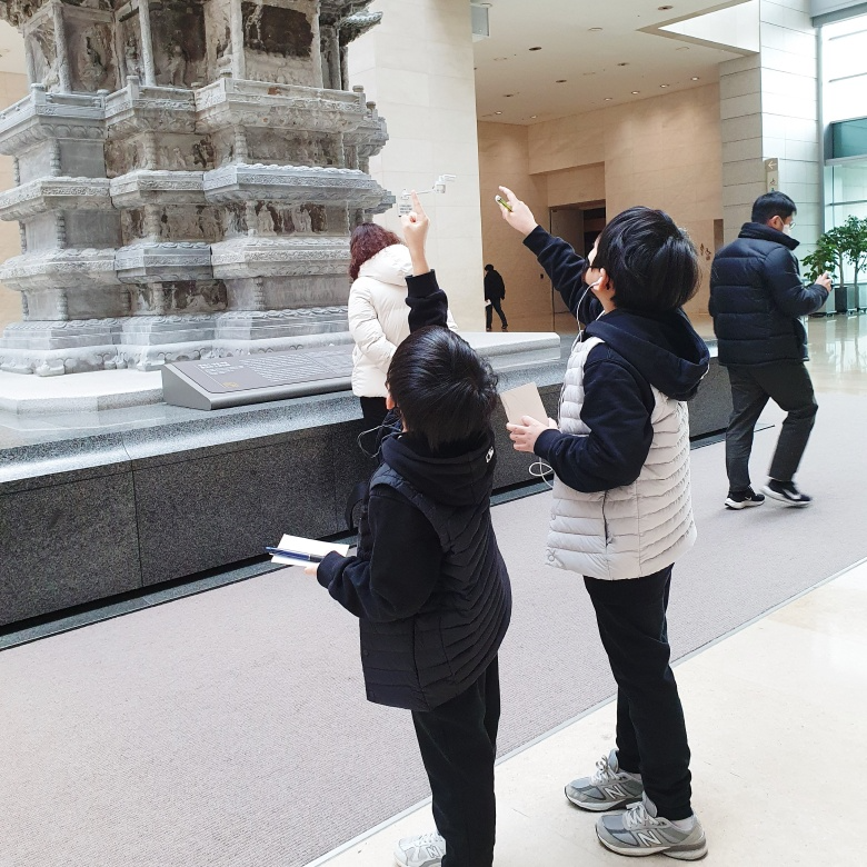 국립중앙박물관 초등 한국사 체험 겨울방학 특강 서울 어린이 역사체험학습 도슨트 해설 수업 by 라이브뮤지엄 상세 이미지 6