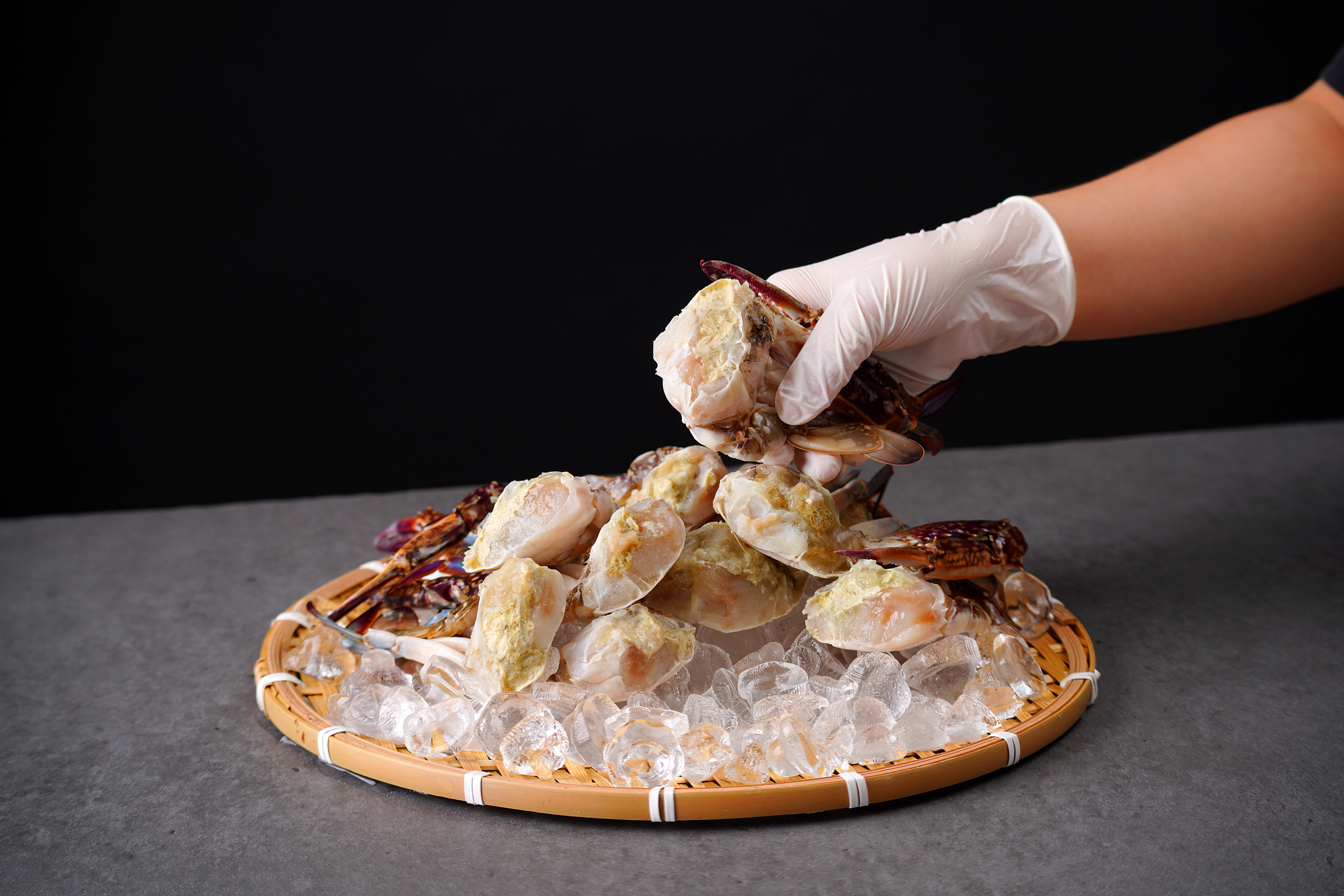 K꽃게 어부가 직접 판매하는 손질 절단 꽃게 1kg 급냉