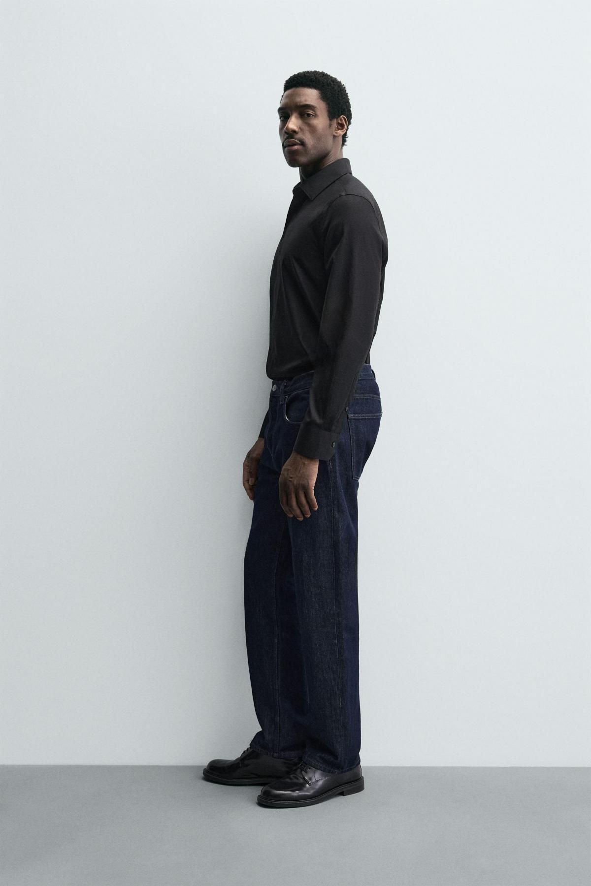 자라 블랙 레귤러핏 코튼 긴팔 셔츠 5588/225 BLACK - 상세 이미지 5