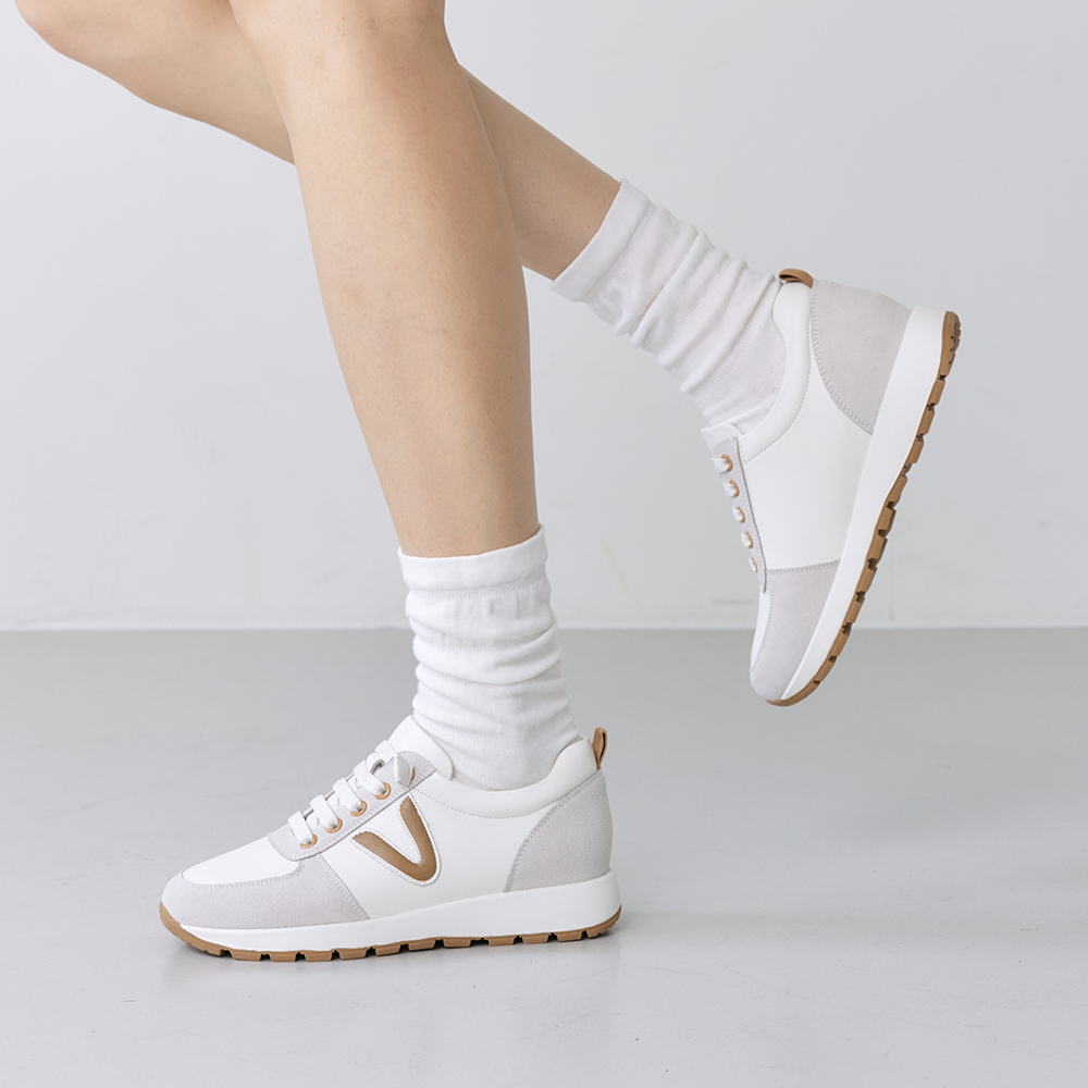 슈리오 통굽운동화 소가죽 V포인트 키높이 여성 스니커즈