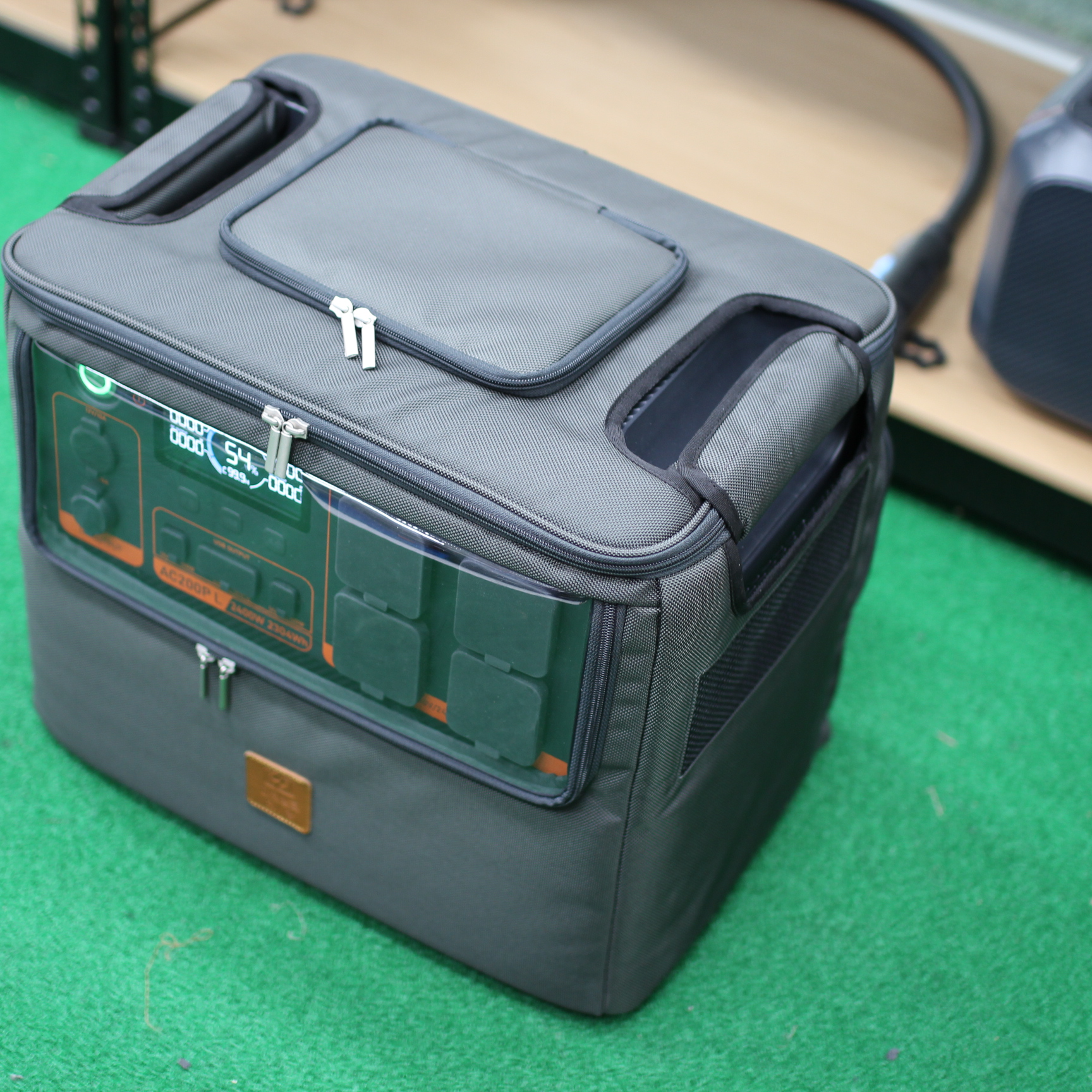 (+자체제작가방)블루에티 AC200PL 2,304Wh 용량 / 2400W 인버터 ,올인원 파워뱅크 이미지 7