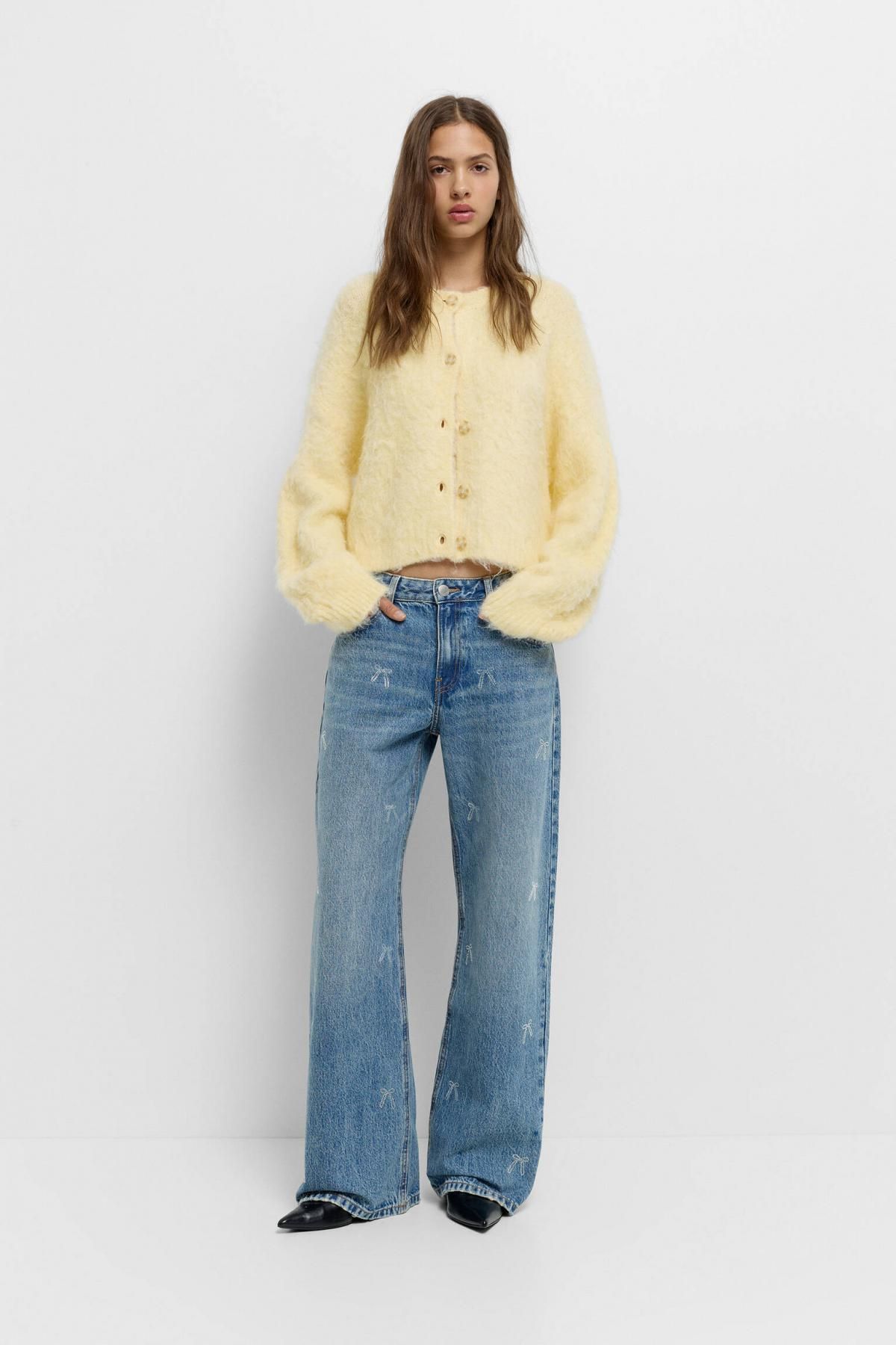 풀앤베어 스트레이트핏 라인석 리본 청바지 7687/339 MEDIUM BLUE - 상세 이미지 5