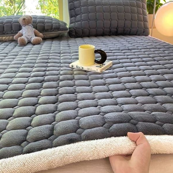 포근한 벨벳 침대 패드 두꺼운 따뜻한 침대 패드 겨울용