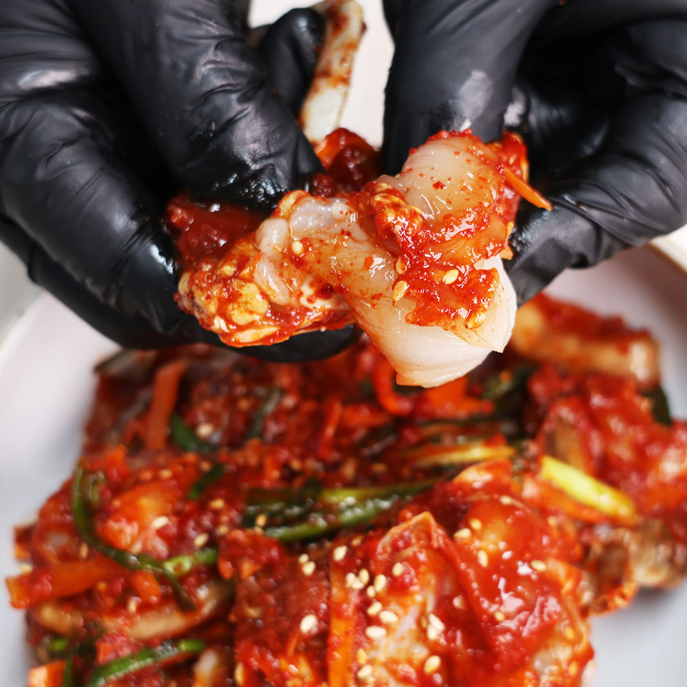 [오늘신선] 국내산 재료100% 양념게장 꽃게무침 매운 전라도식 1kg~2kg - 상품 이미지