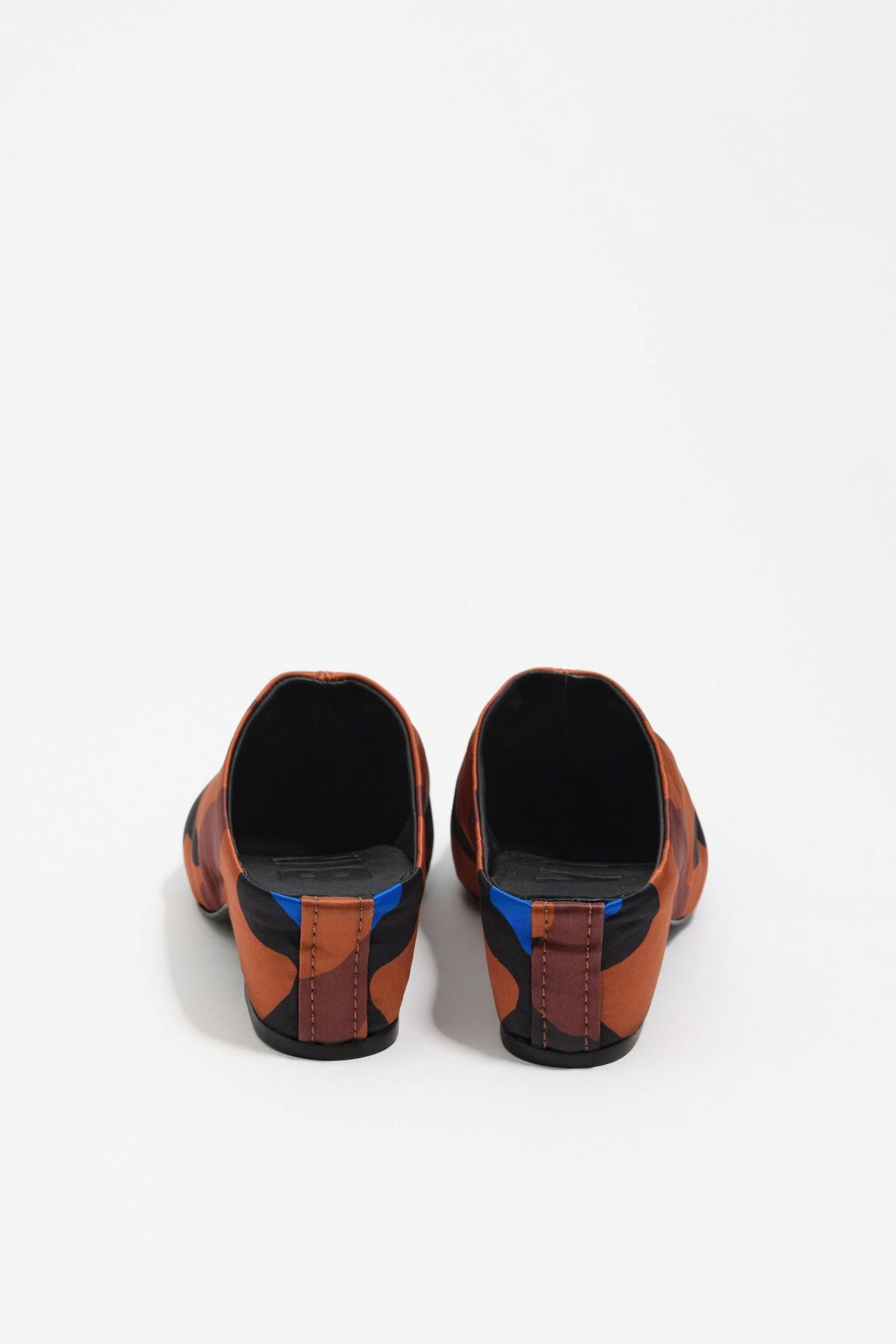 빔바이롤라 카무플라주 프린트 새틴 클로그 252BZ1705.13151 BURNT ORANGE - 상세 이미지 3