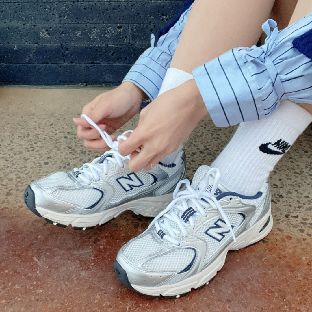 국내매장품 뉴발란스 530 스틸그레이 화이트 KA