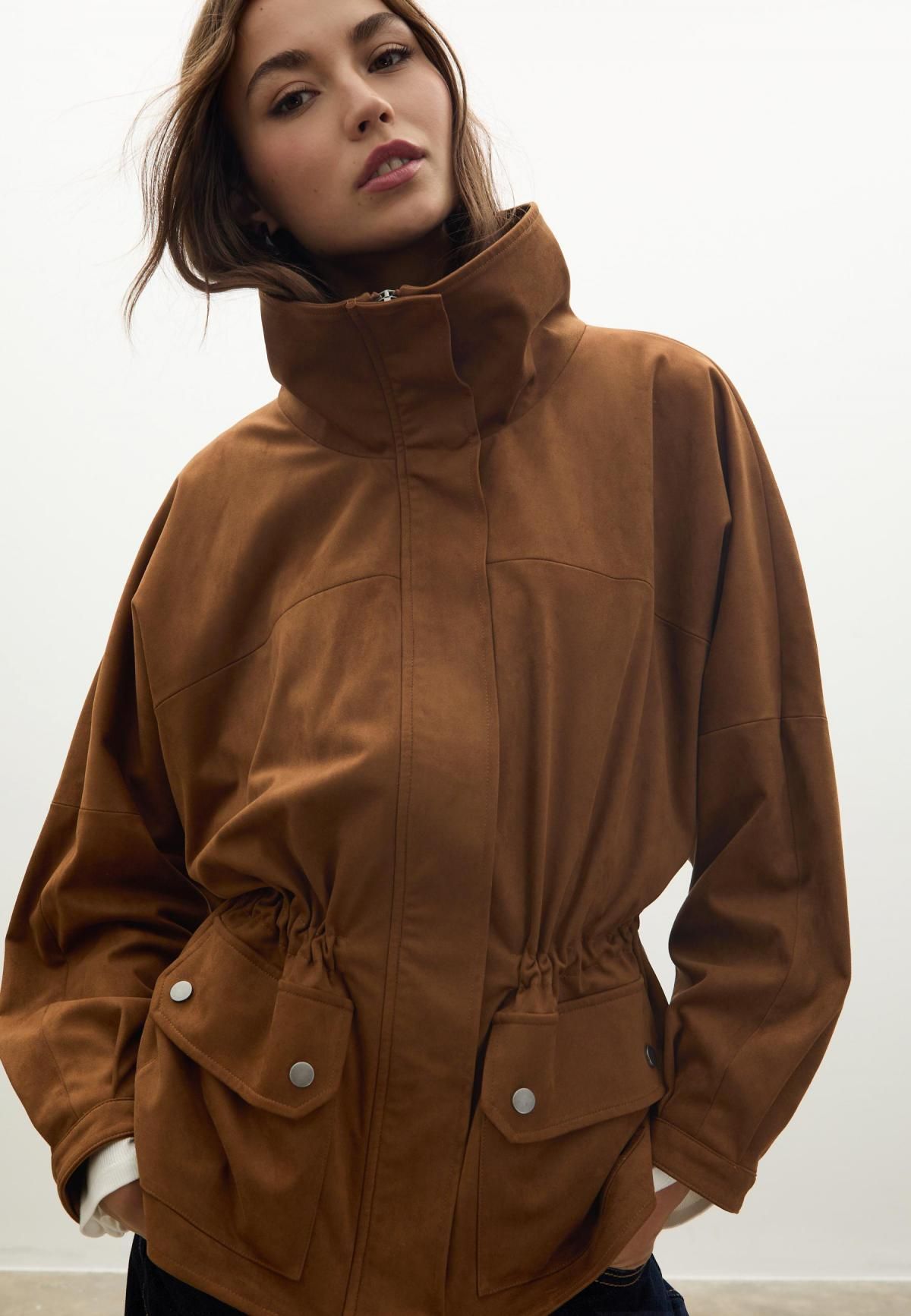 스트라디바리우스 테크니컬 레더 미디 파카 5866/549 BROWN - 상세 이미지 5