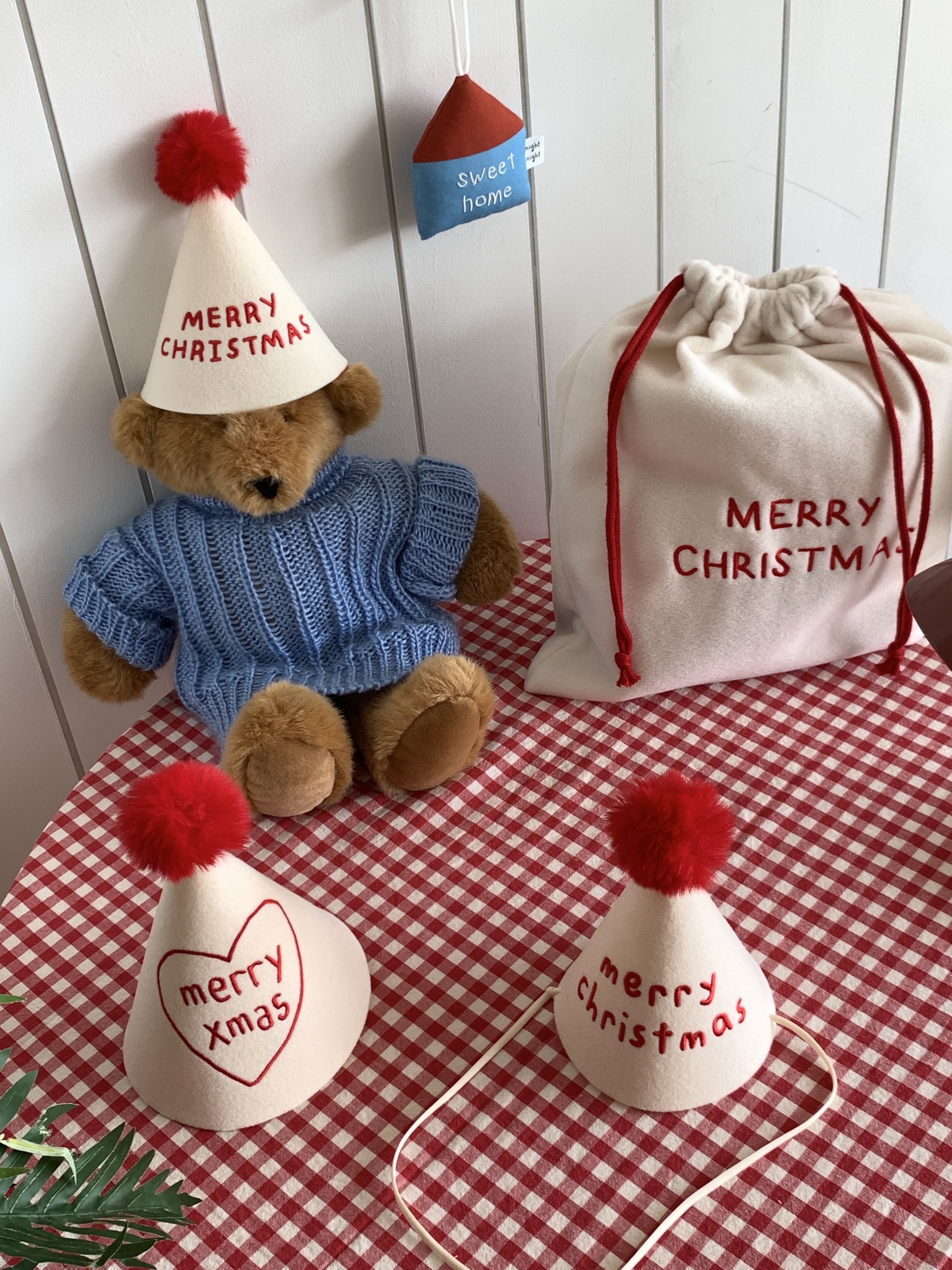 나잇나잇 파티햇