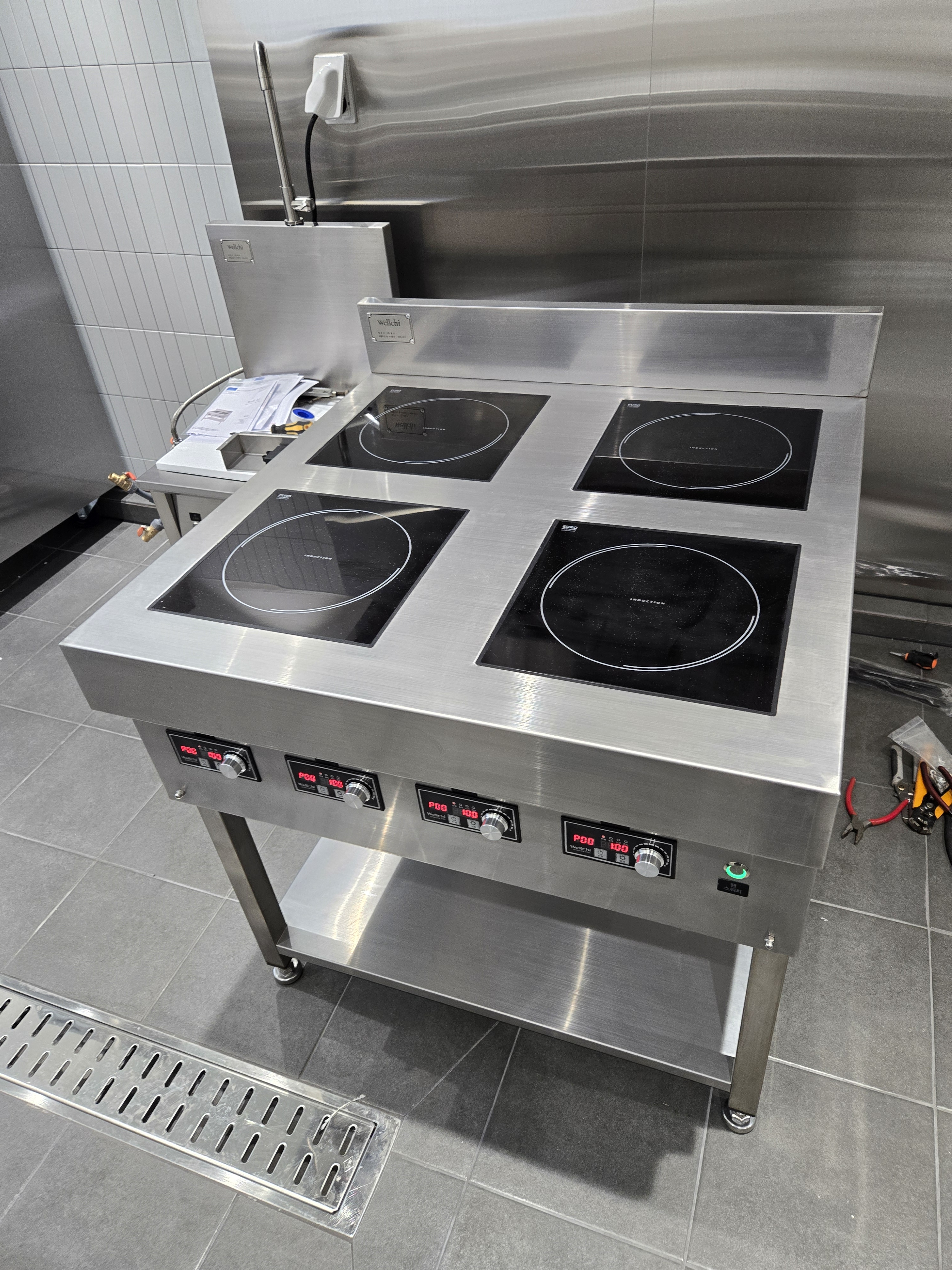 업소용인덕션 웰치 4구 높은 전기렌지 인덕션간택기 주방 영업용 식당용 14KW