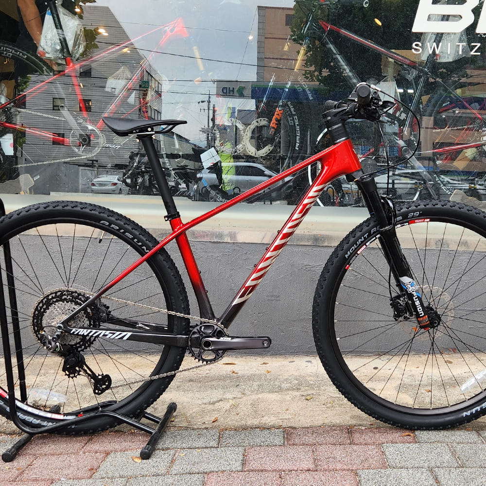 판타시아 퀘이사 XTR 12단 29 스페셜1 카본 MTB 자전거 99%조립
