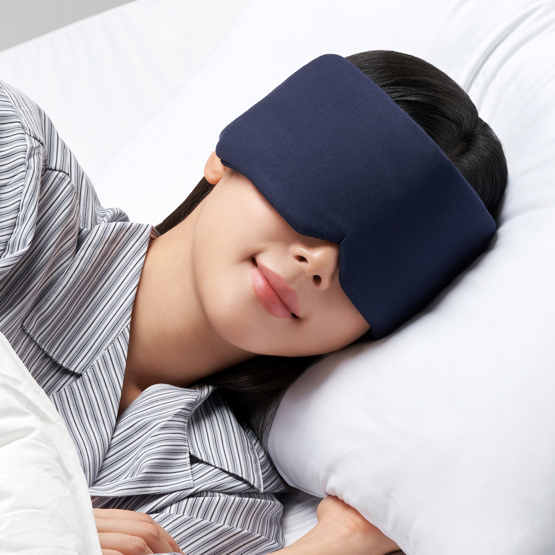 [본품+파우치+핫팩7p] 컴포럽 QQRT 온열안대 수면안대 암막 눈찜질팩 아이마스크 눈마사지 네이비, 1개 이미지 4