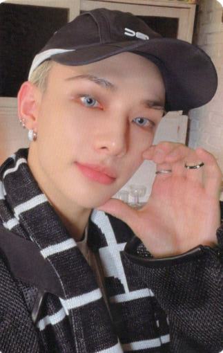 thumbnail-0