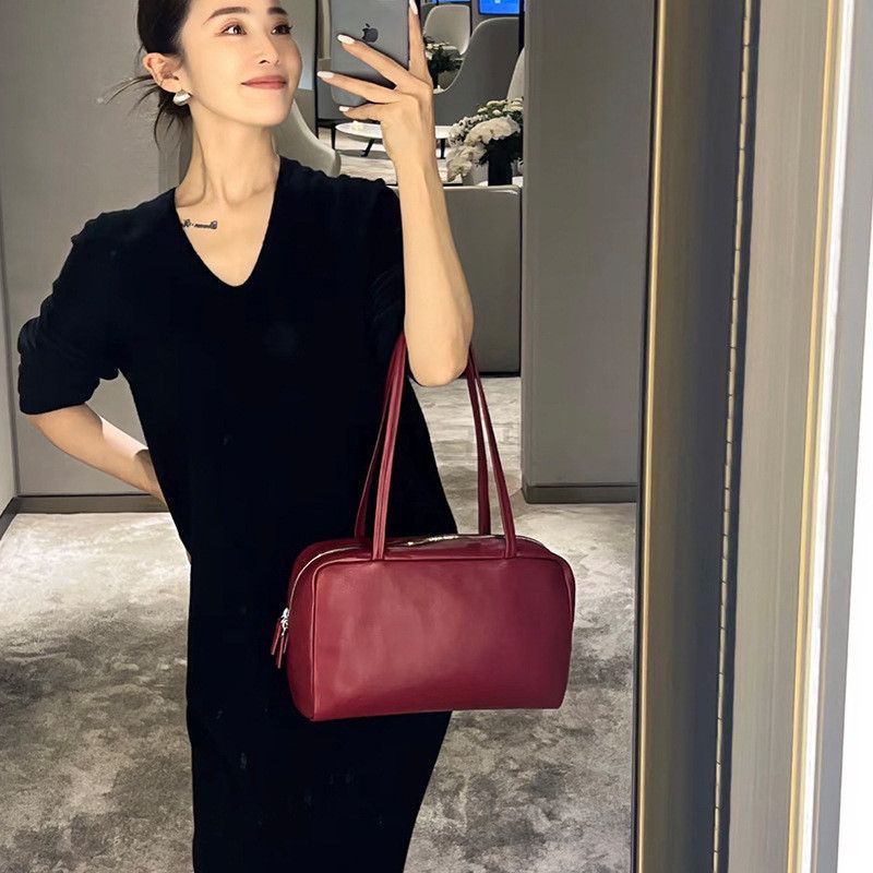 여성 최상급 소가죽 보부상 숄더백 가을겨울 데일리 출퇴근용 고급스러운 디자인 보스턴백 - 상세 이미지 2