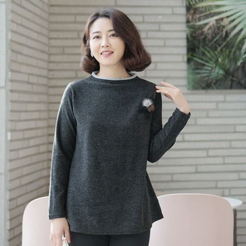 엄마옷 조이마담 T51136 밍크브로치 기모 티셔츠 중년여성의류 - 메인 이미지