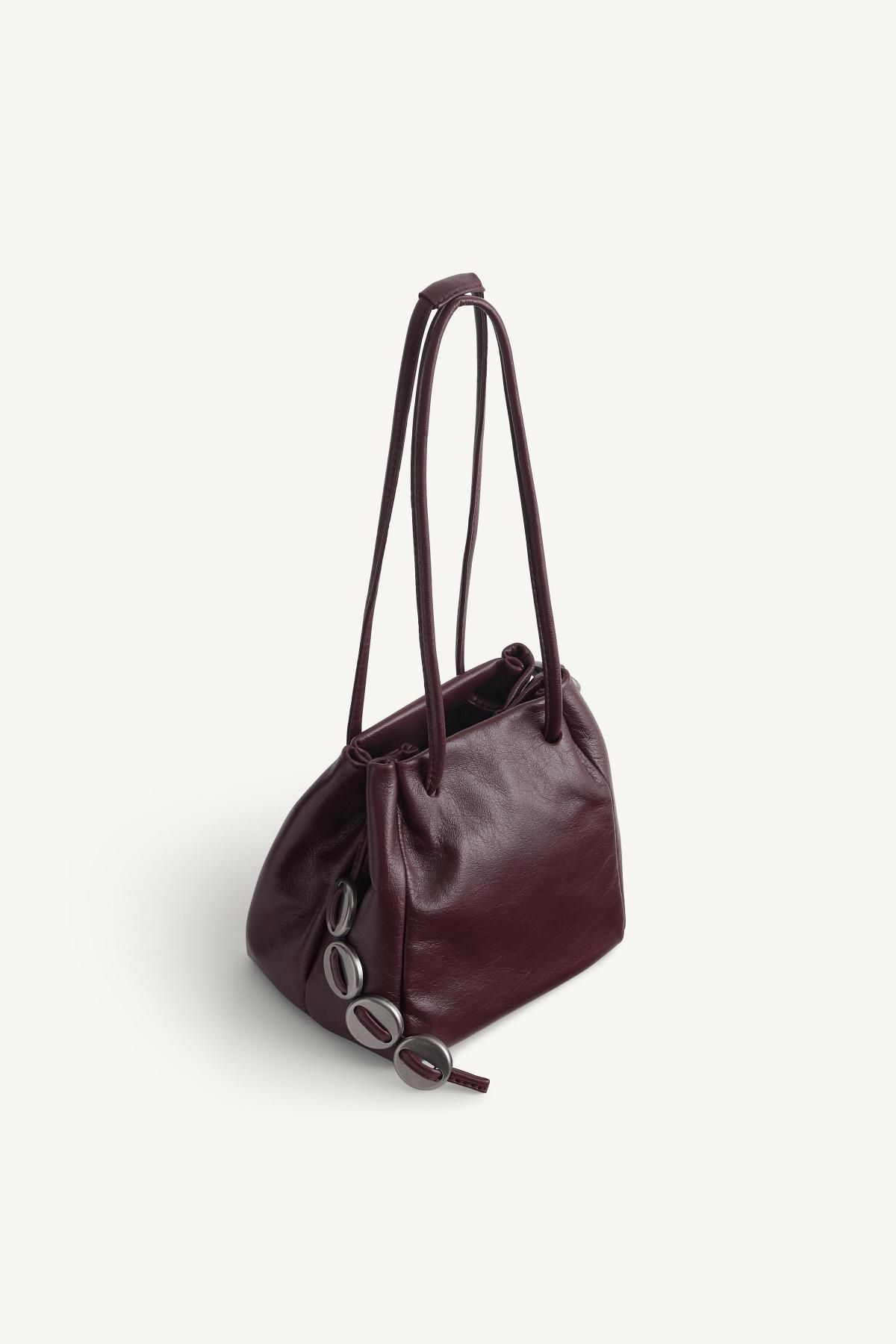 자라 프리미엄 레더 버킷백 6490/610 BURGUNDY RED - 상세 이미지 3