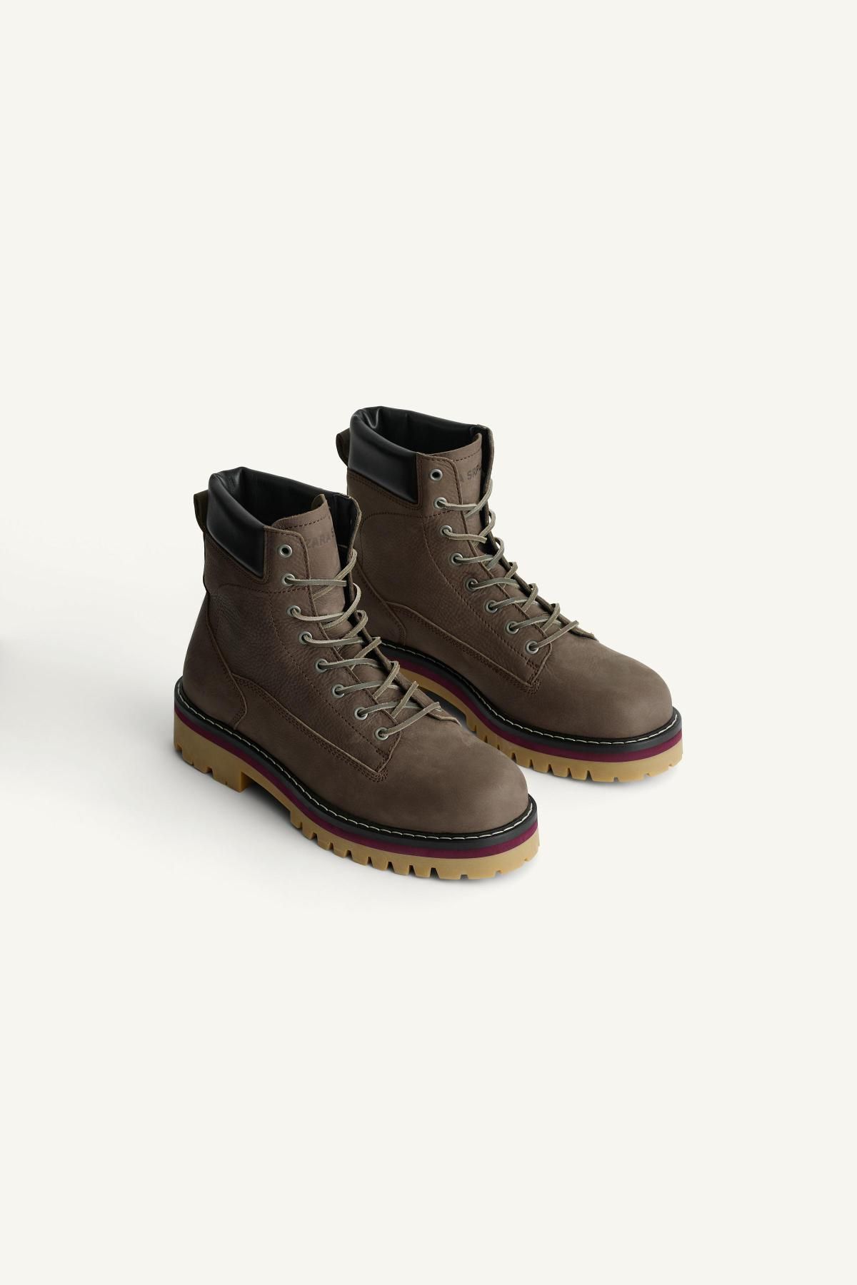 자라 프리미엄 레더 레이스업 트랙솔 부츠 2097/620 TAUPE GREY - 상세 이미지 5