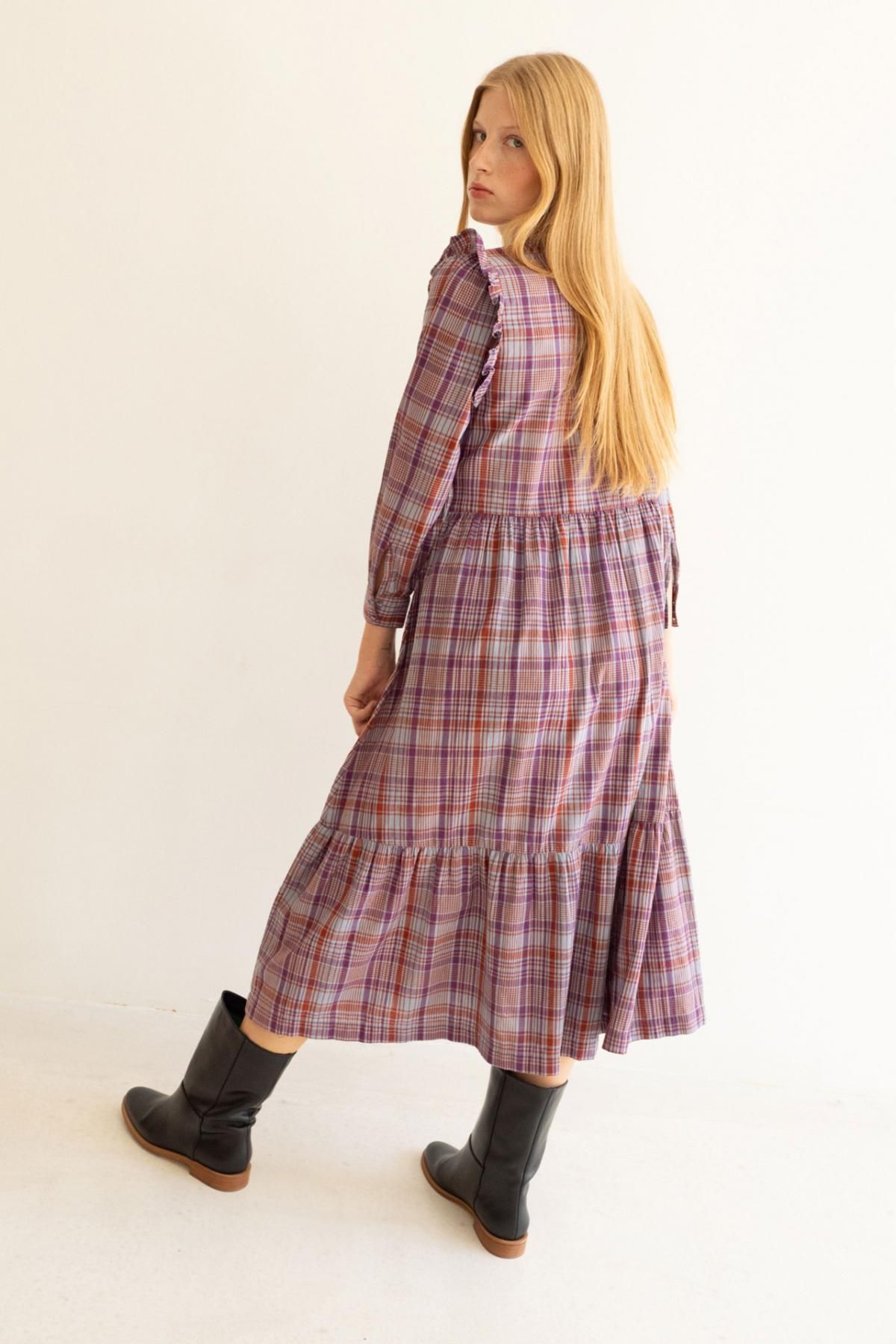 타이니코튼 체크 브이넥 미디 원피스 AW23-656M26 ONE COLOR - 상세 이미지 5