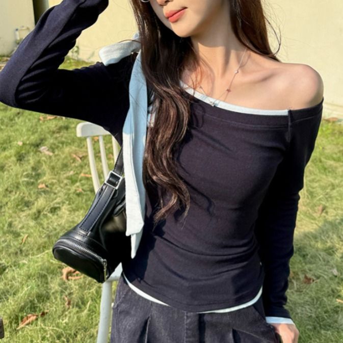 여성 긴팔 오프숄더 티셔츠 가을 레이어드 스타일 캐주얼 매력적인 디자인 시크한 착용감 트렌디한 패션 - 상품 이미지