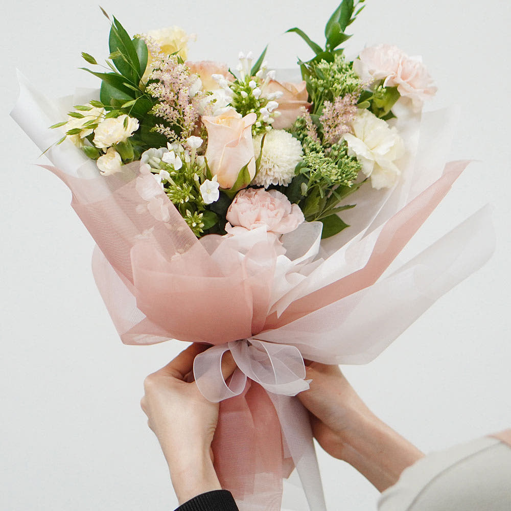 졸업식 꽃다발 축하 생일 기념일 승진 생화 꽃선물 꽃배달 생화택배