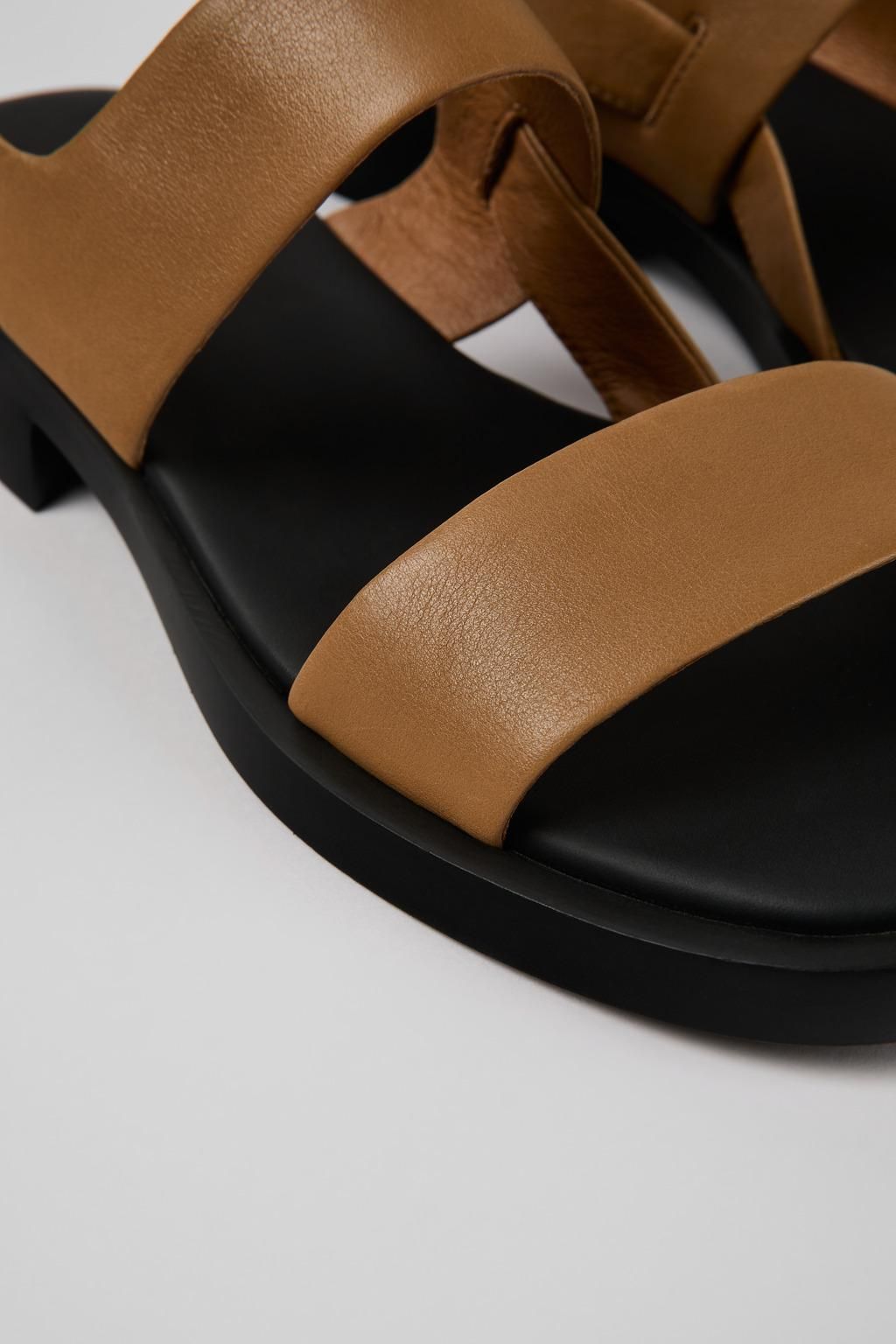 캠퍼 브라운 가죽 스트랩 샌들 Dana K201486-006 BROWN - 상세 이미지 2