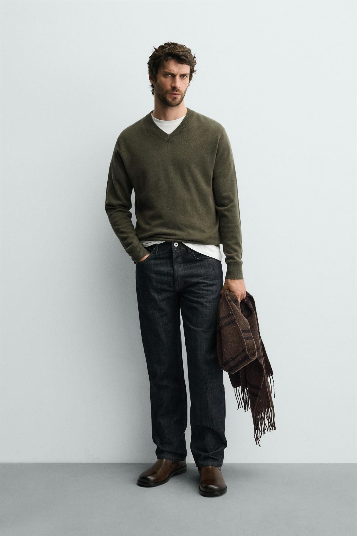 자라 프리미엄 울 브이넥 니트 스웨터 2893/334 MOSS GREEN - 상세 이미지 2